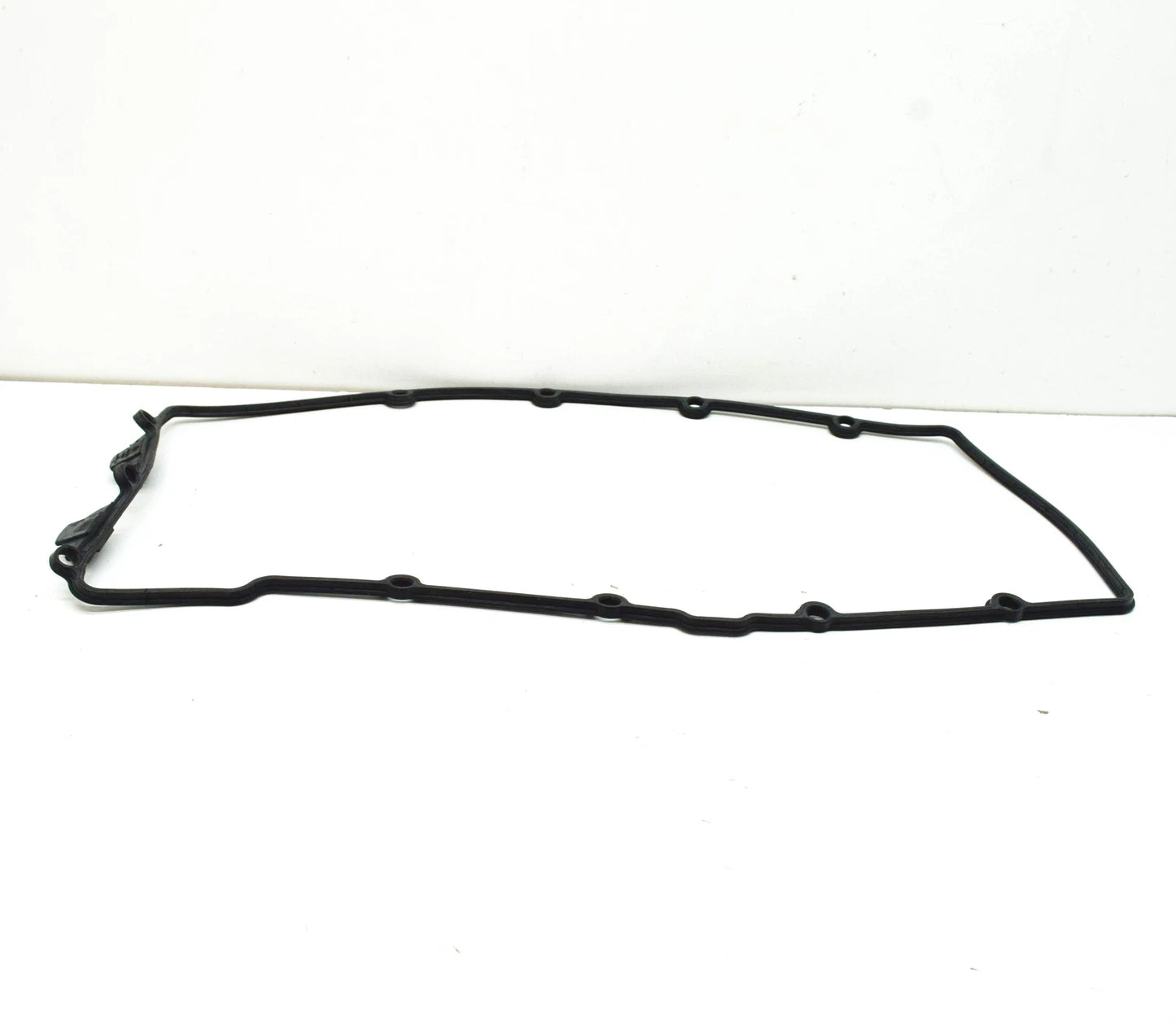 NEW BMW 7 E65 CYLINDER HEAD COVER GASKET 11122248372 ORIGINAL