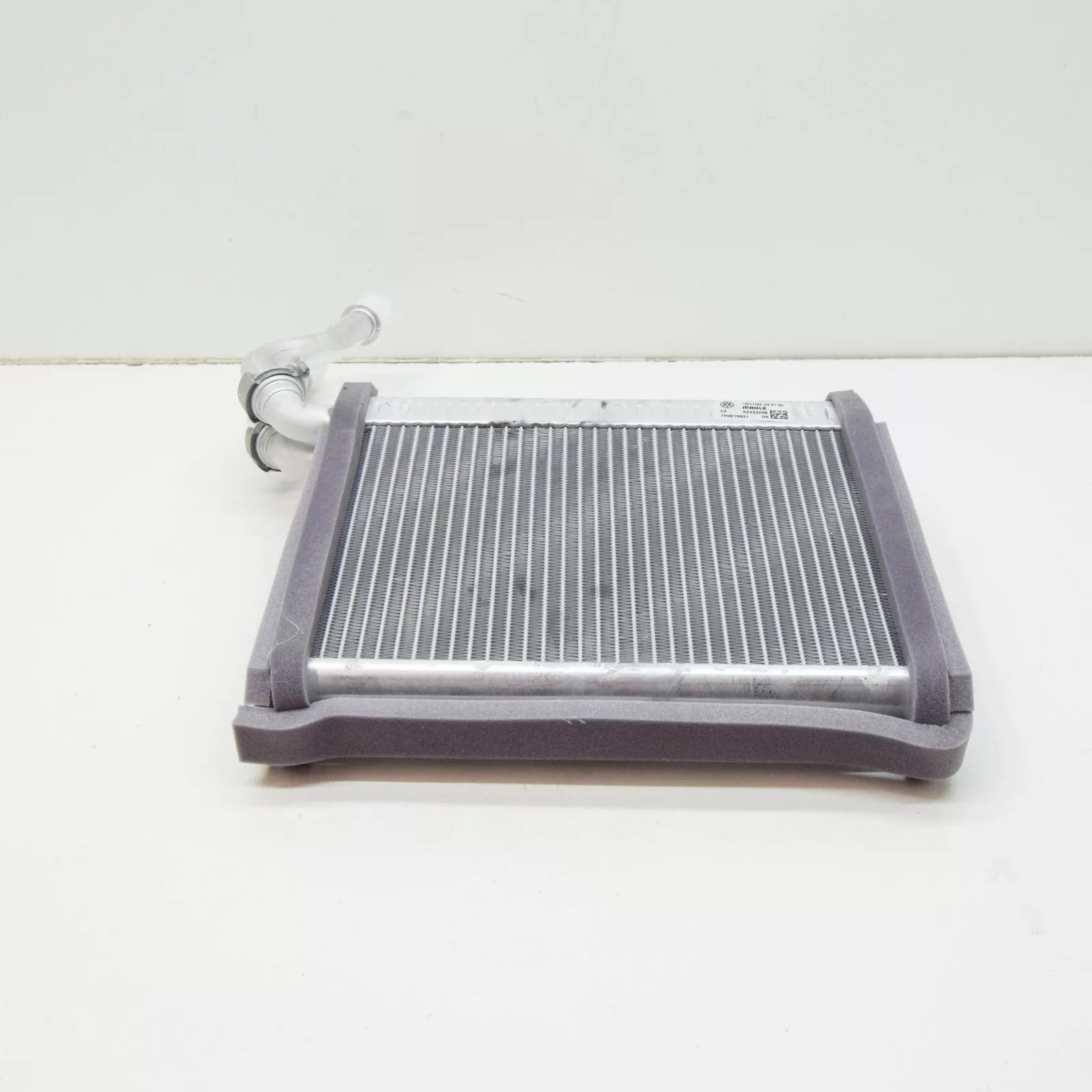 NEW VOLKSWAGEN TOUAREG 7P HEAT EXCHANGER LHD 7P0819031 ORIGINAL