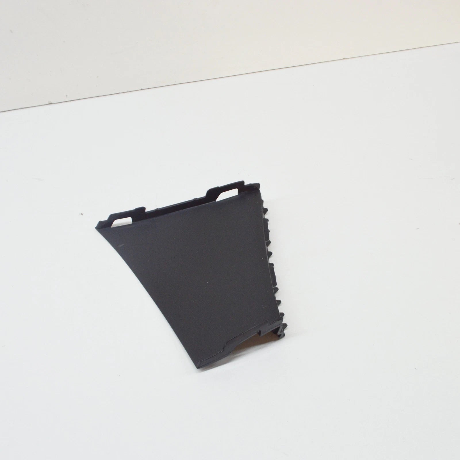 NEW AUDI A6 C8 FRONT BUMPER COVER LEFT AIR GUIDE 4K0121763B ORIGINAL