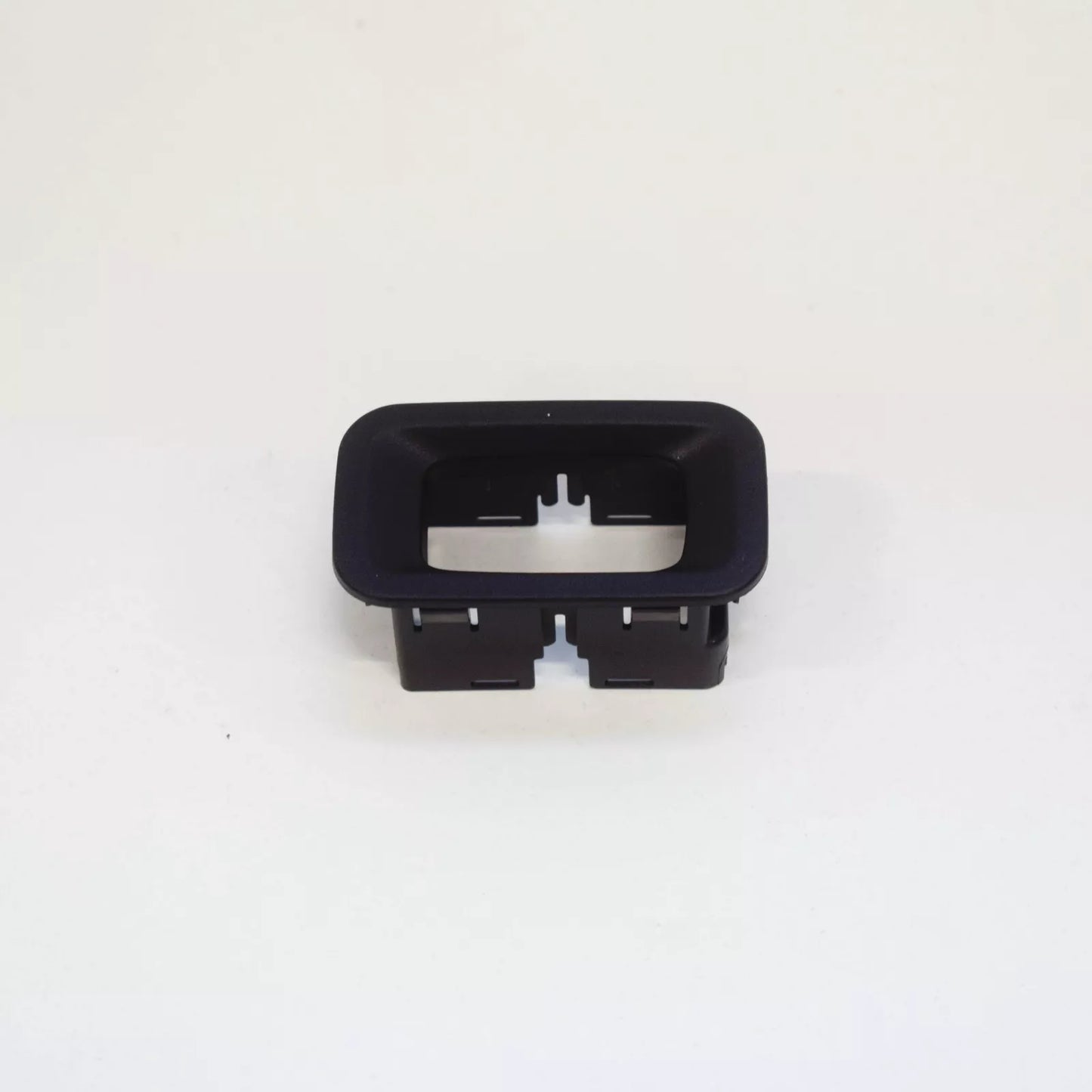 NEW MERCEDES-BENZ C S205 TRAILER HITCH SWITCH COVER FRAME A2058210035 ORIGINAL