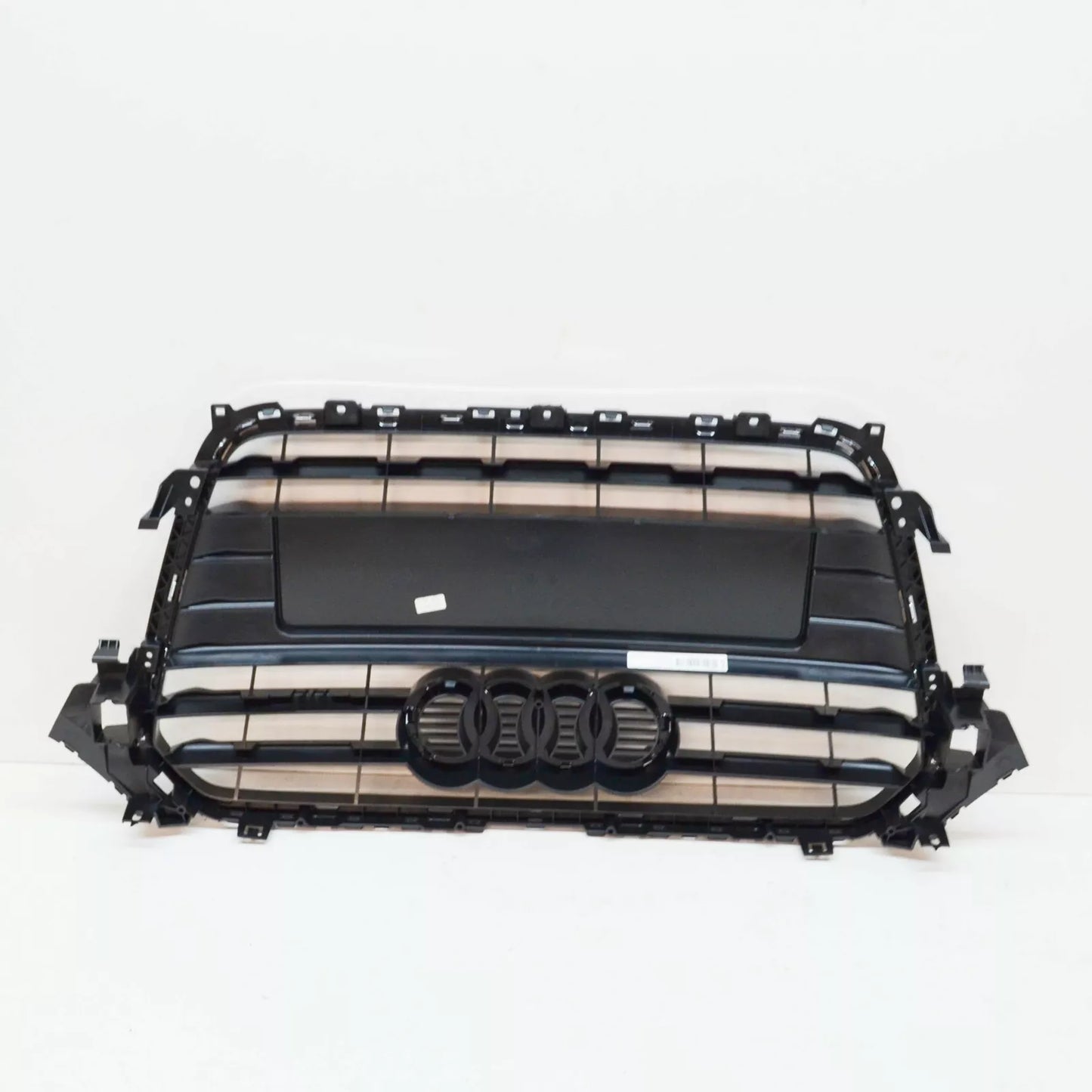 NEW AUDI A4 B8 FRONT BUMPER CENTER GRILLE 8K0853651ET94