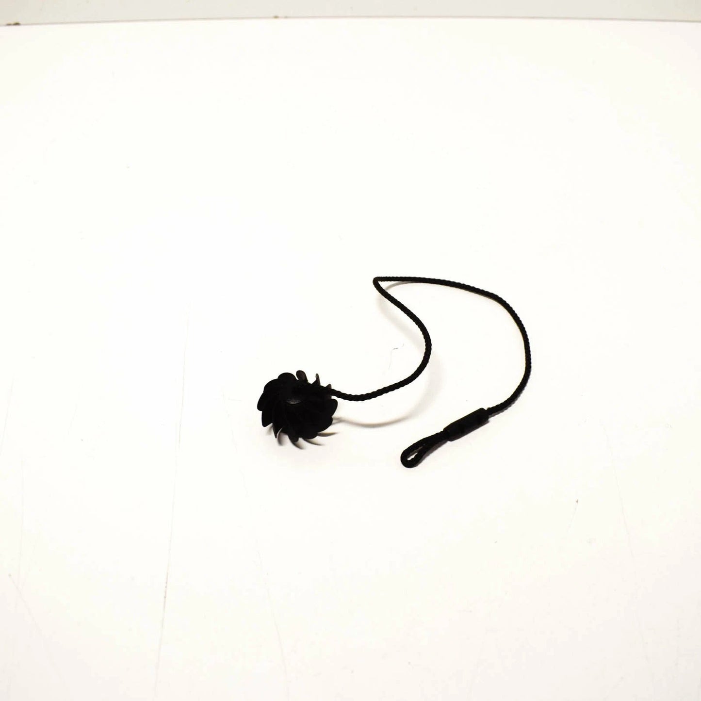 NEW VWGOLF MK5 MK6 REAR INTERIOR SHELF STRING STRAP 1K6863447A9B9 ORIGINAL