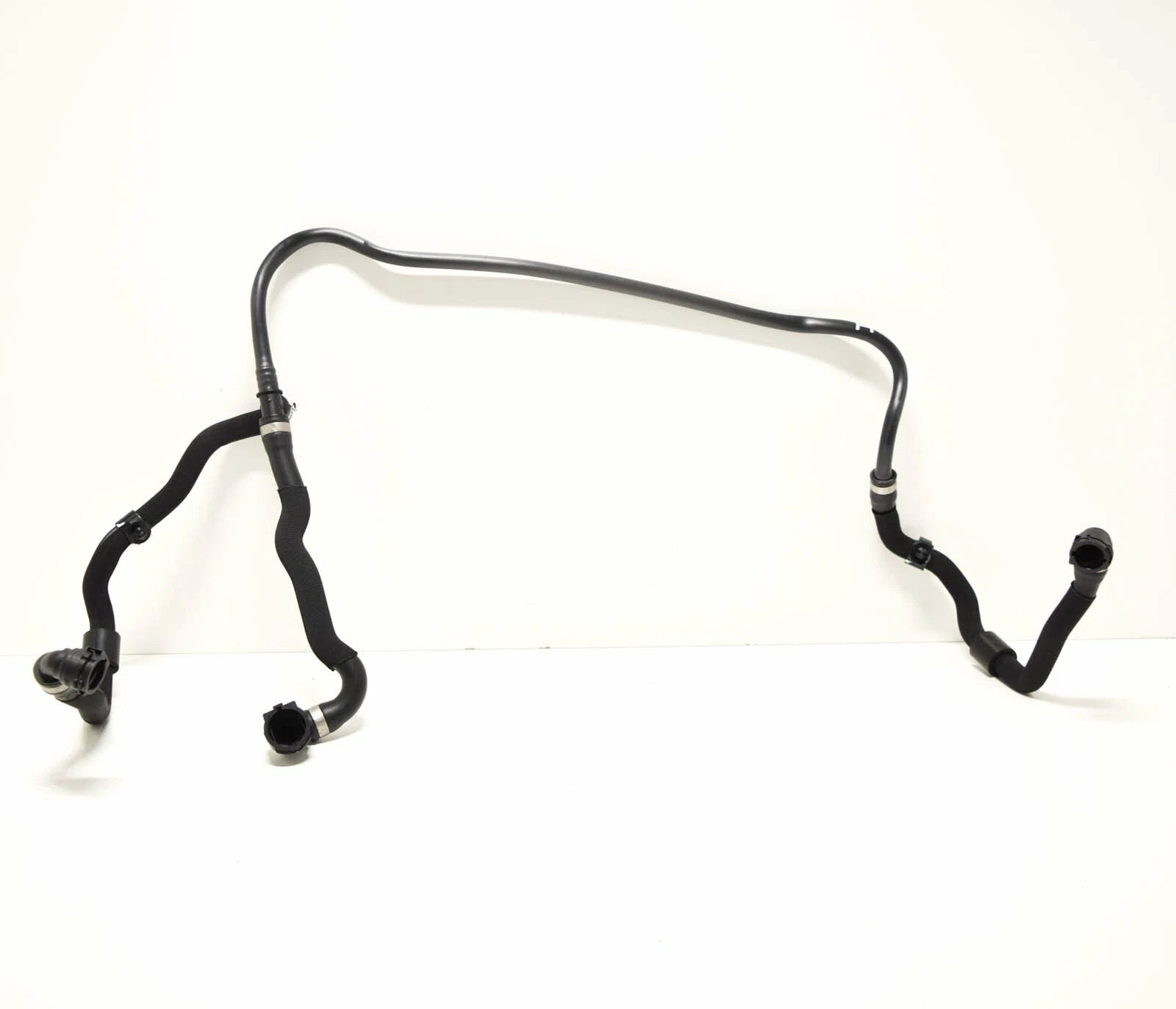 NEW BMW X7 G07 AUXILIARY COOLING RADIATOR PIPE LINE 5A022F5 17125A022F5 ORIGINAL