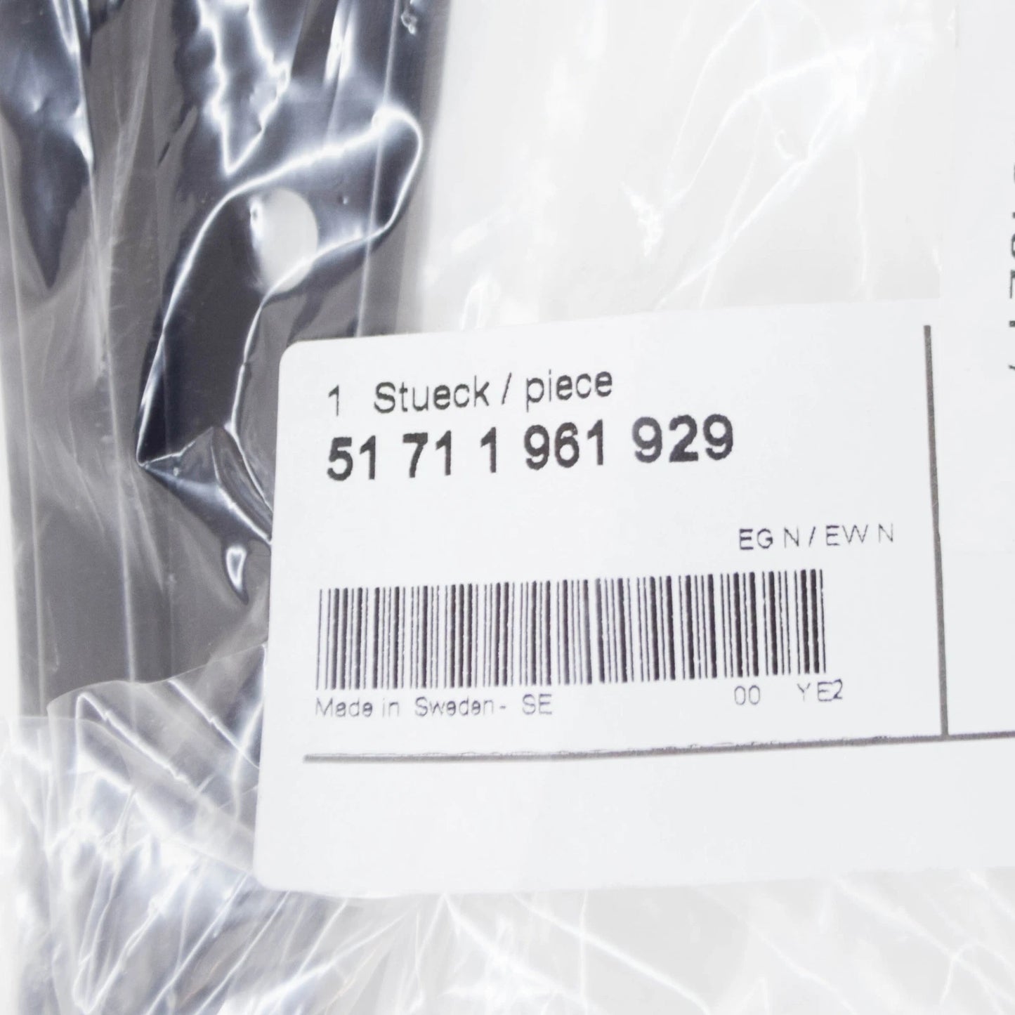 NEW BMW M3 E30 REAR LEFT WHEEL HOUSING COVER 51711961929 ORIGINAL