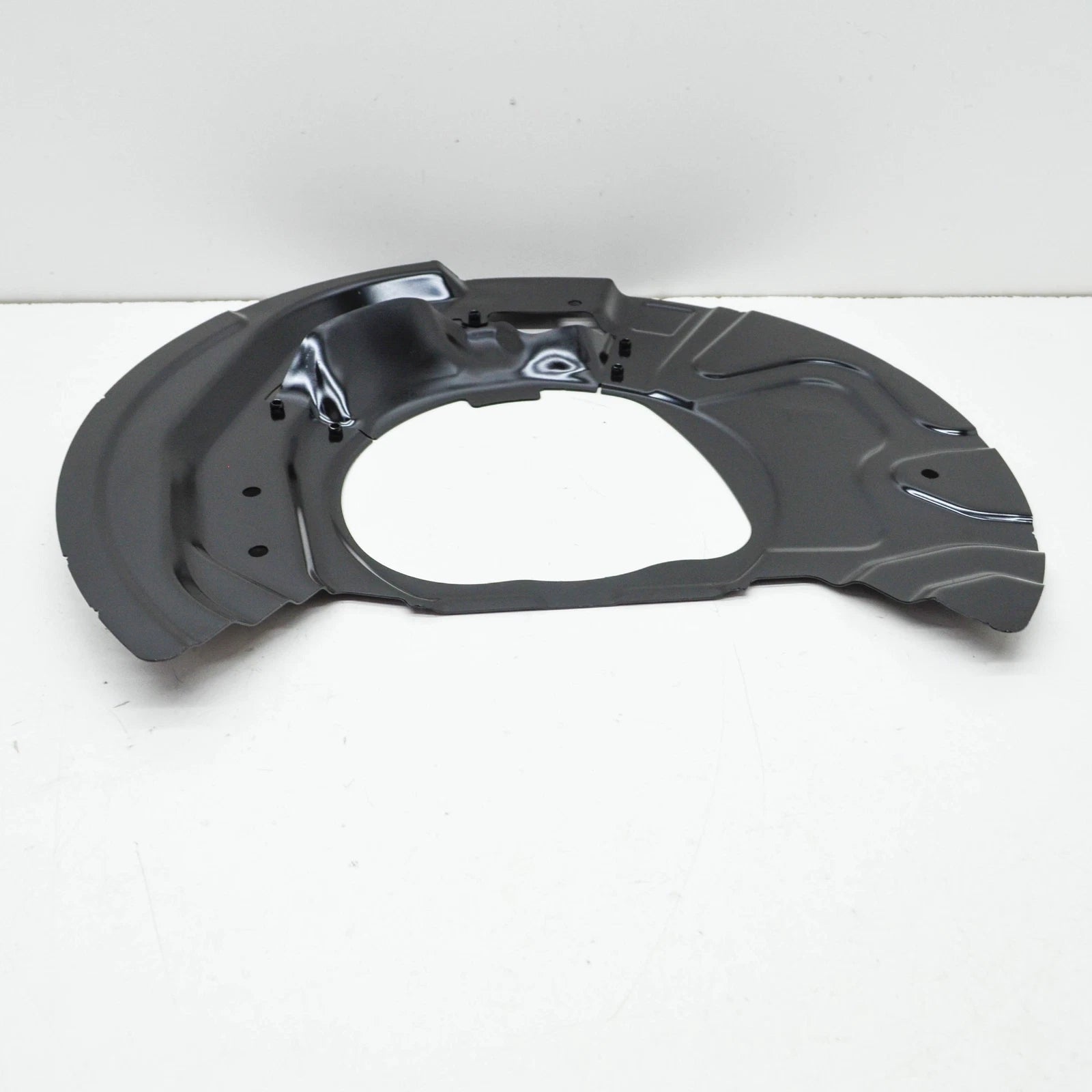 NEW BMW X5 E70 FRONT LEFT BRAKE DISC PROTECTION 34106895049 6895049 ORIGINAL