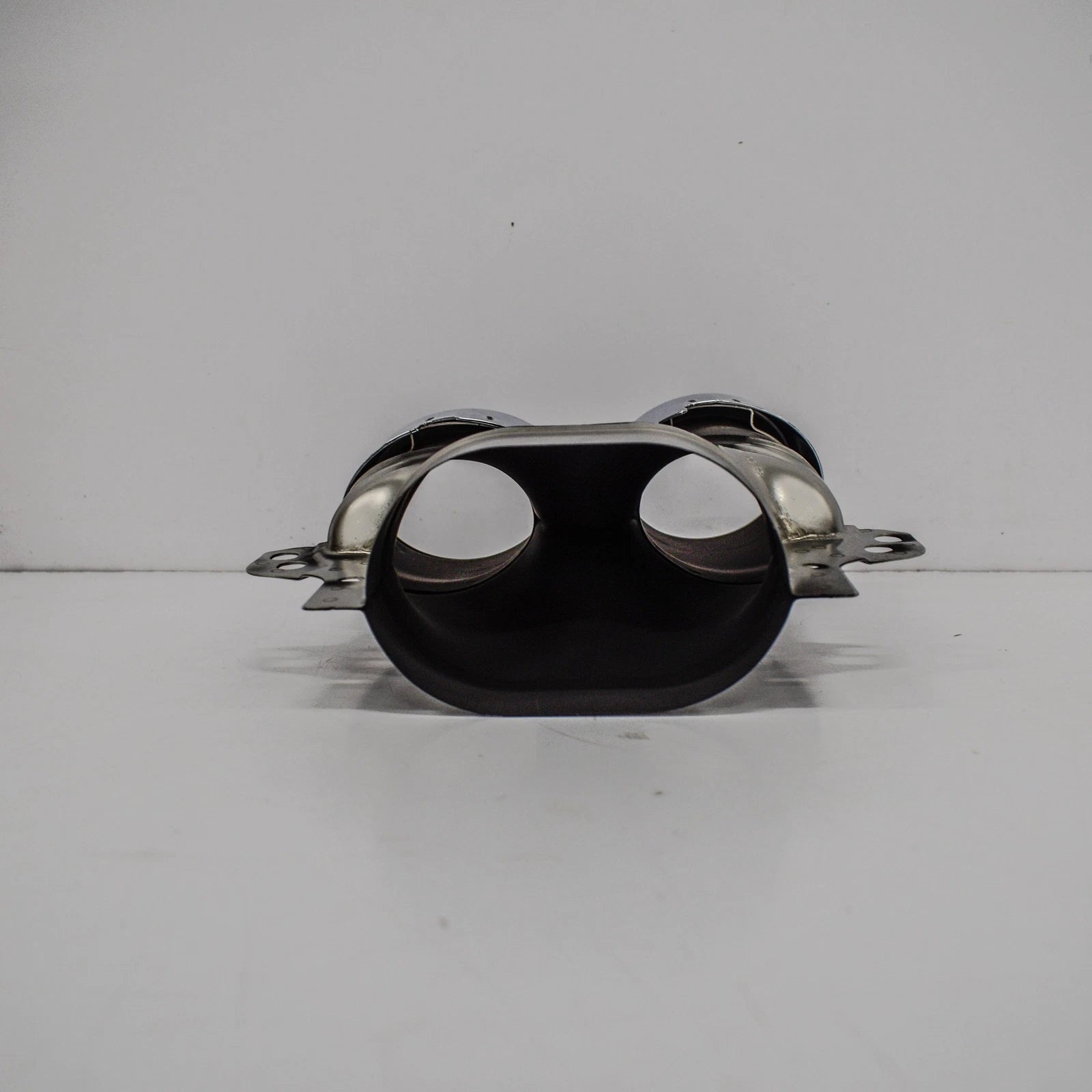 NEW MB C-CLASS W205 AMG REAR EXHAUST LEFT TAIL PIPE TRIM A0004900800 ORIGINAL