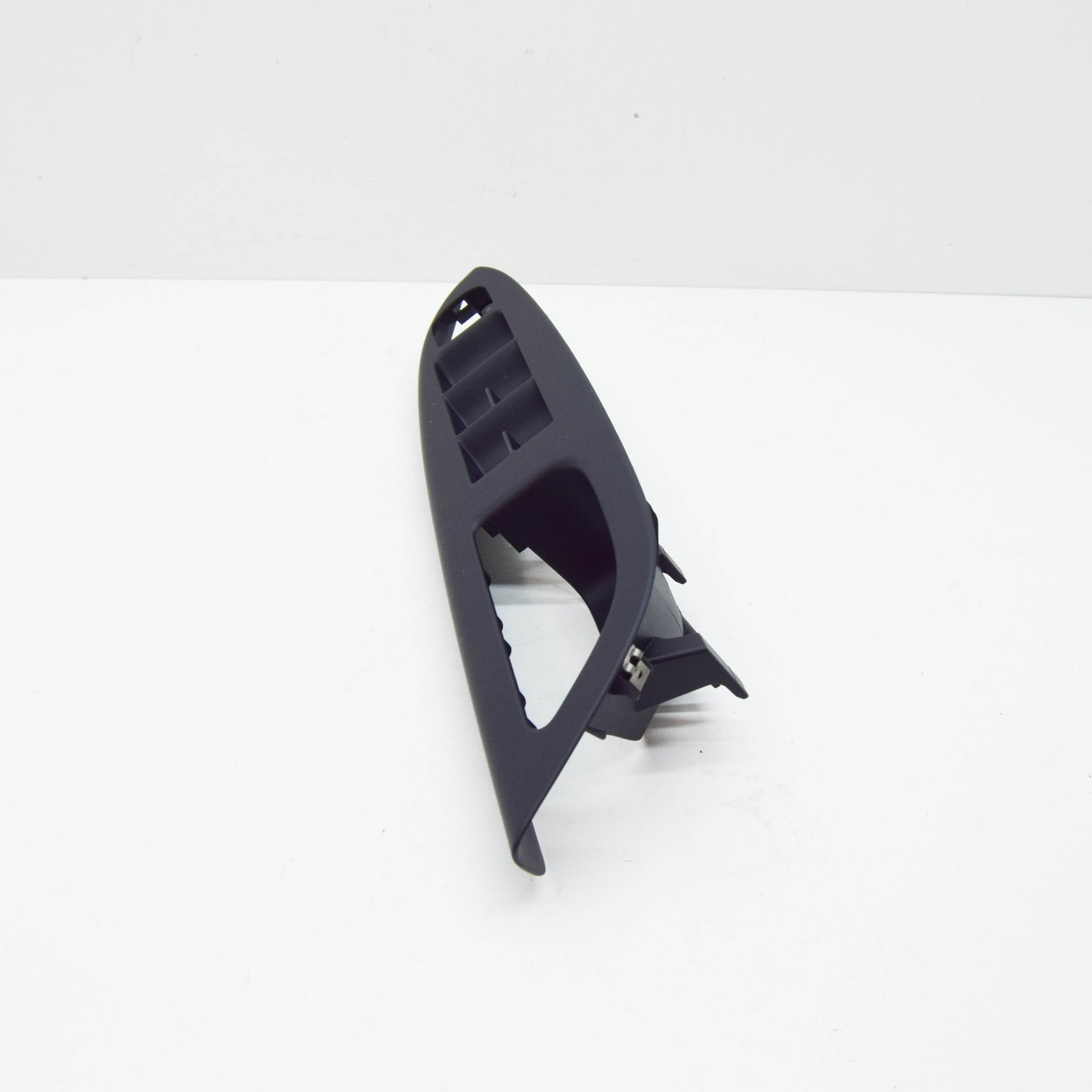 NEW VW EOS FRONT RIGHT DOOR HANDLE SHELL UPPER PART RHD 1Q2867372C81U ORIGINAL