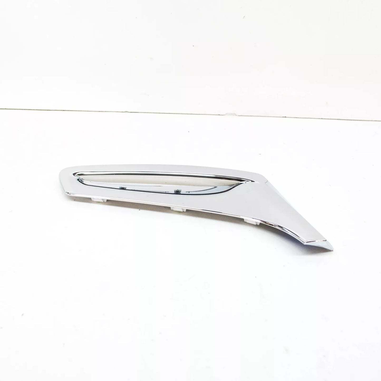 NEW BMW 7 G11 RIGHT WING FENDER AIR VENT 51747347378 7347378 2016 ORIGINAL