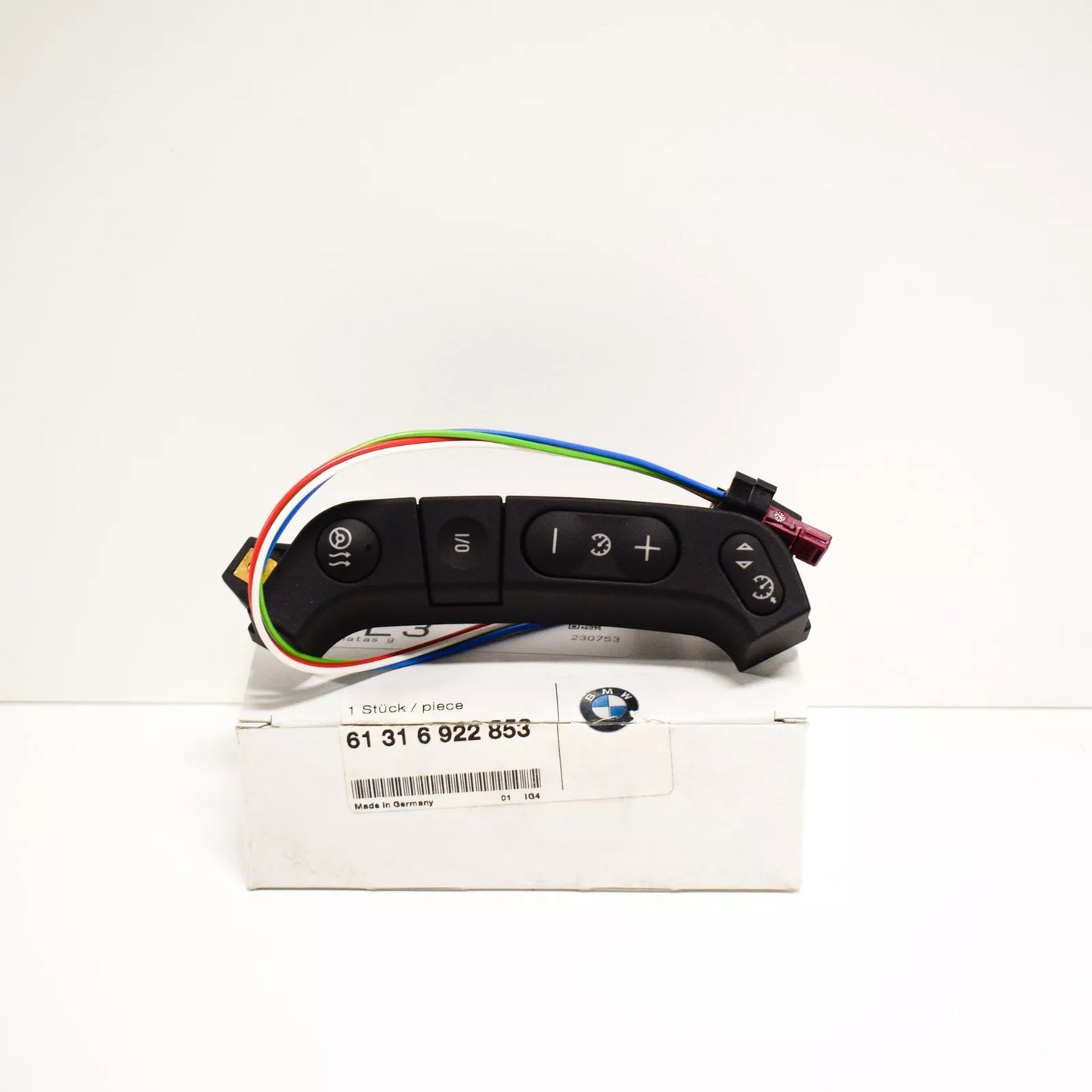 NEW BMW 7 E38 STEERING WHEEL HEATING CONTROL SWITCH 61316922853 ORIGINAL