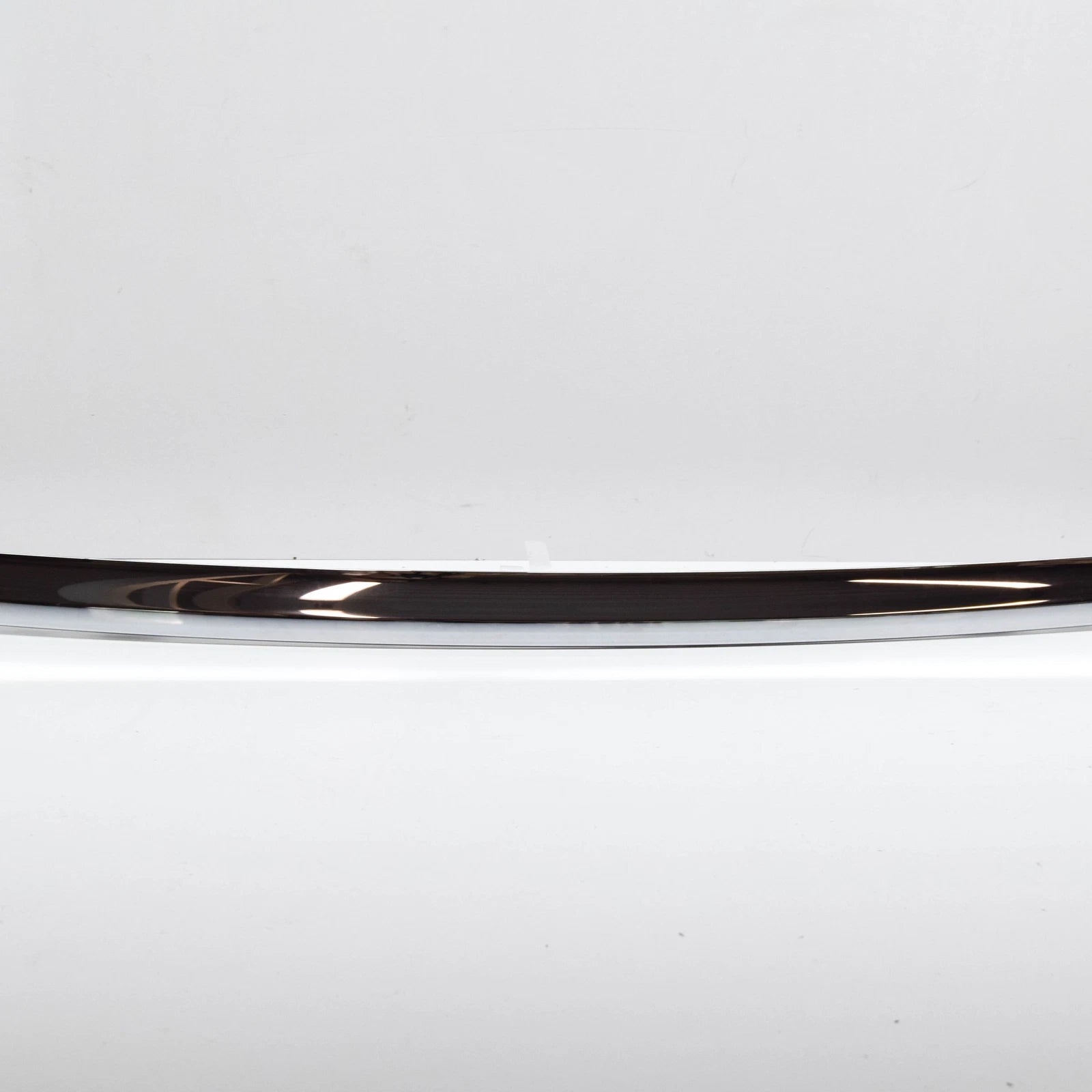 NEW MERCEDES-BENZ E W213 TRUNK LID TRIM STRIP A2137570000 ORIGINAL