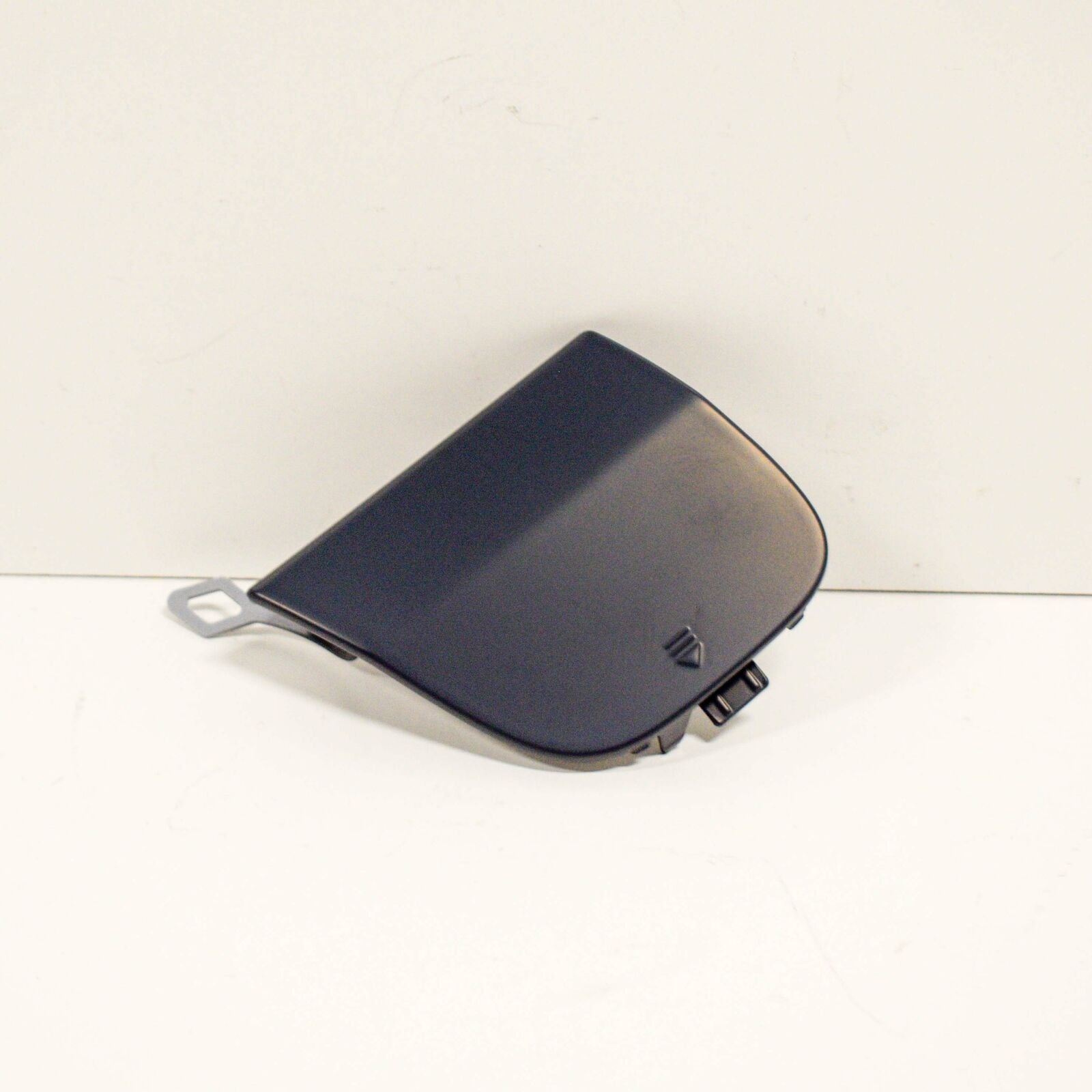 NEW MERCEDES BENZ C W205 REAR TOW HOOK EYE CAP COVER AMG A20588516249999