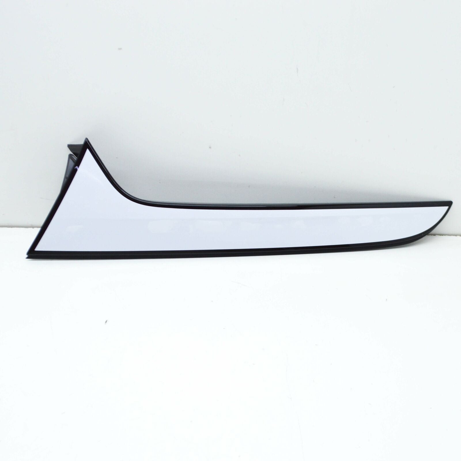 NEW AUDI A4 ALLROAD B9 REAR LEFT BACK GLASS DEFLECTOR 8W9854871B5FQ ORIGINAL