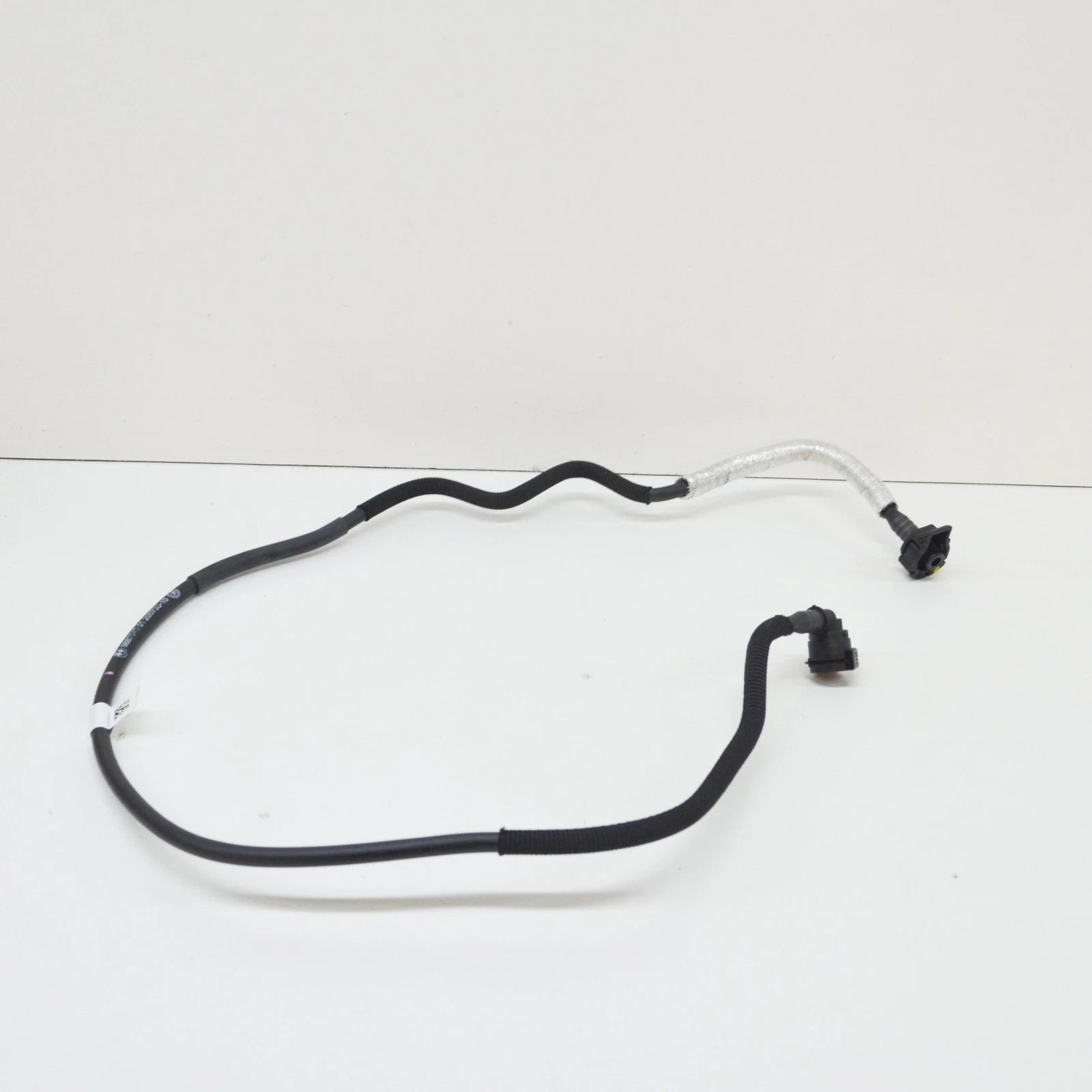 NEW BMW X1 F48 CYLINDER HEAD EXPANSION TANK PIPE 17129887040 ORIGINAL