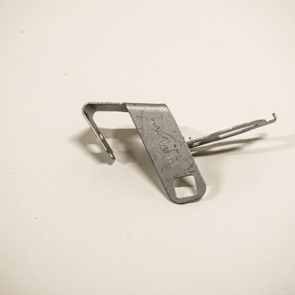 NEW MERCEDES-BENZ C-CLASS W205 UNDERSHIELD RIGHT BRACKET A2055240240 ORIGINAL