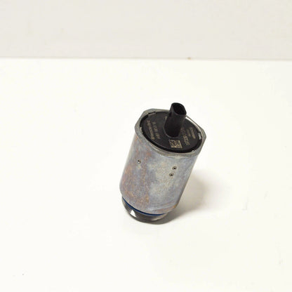 NEW MERCEDES-BENZ E W212 OIL INJECTION SWITCH VALVE A6511800115