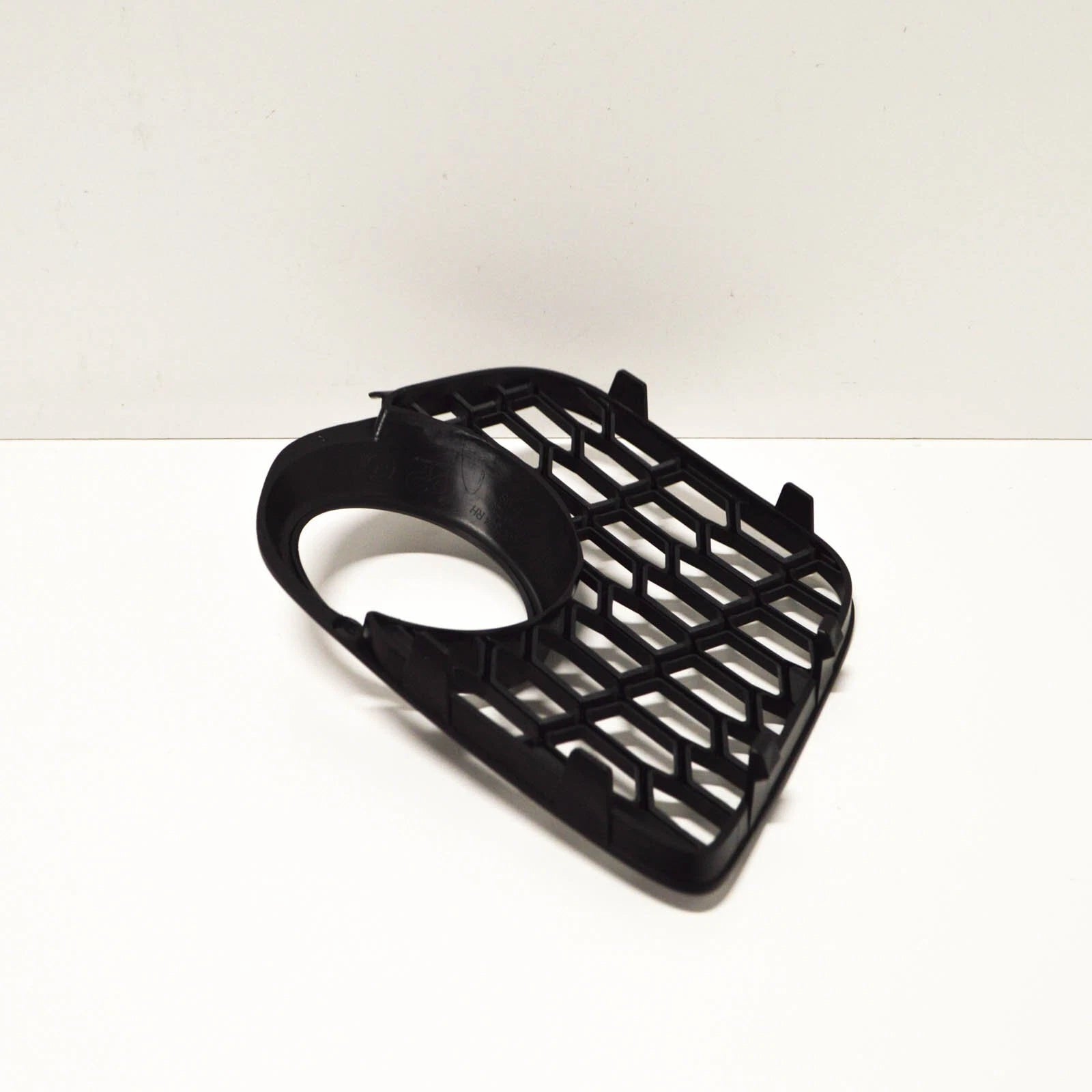 NEW BMW X5 E70 FRONT OPEN FOG LIGHT GRILLE RIGHT 8047344 51118047344 ORIGINAL