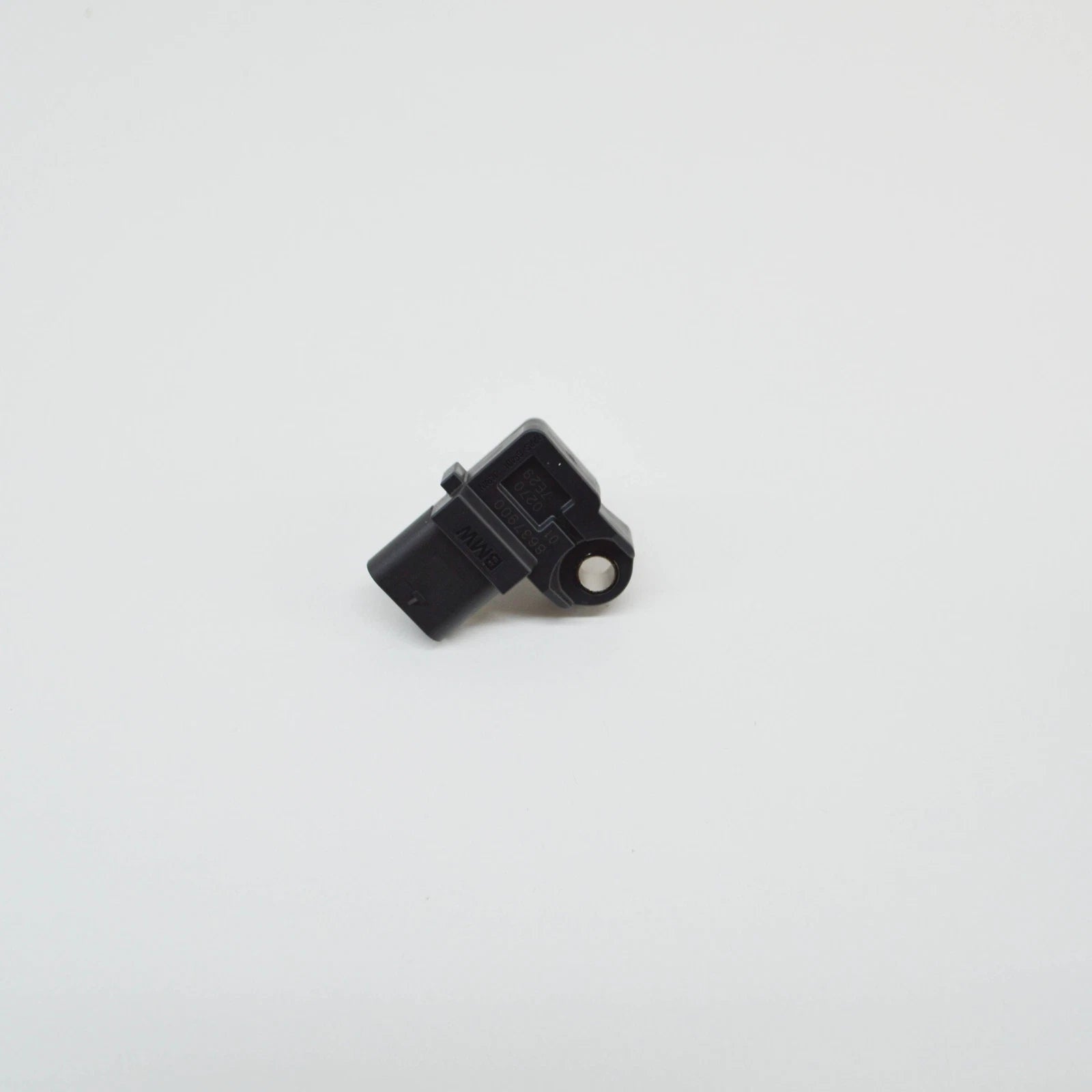 NEW BMW 3 G20, G28 MAP SENSOR 13628637900 8637900 ORIGINAL