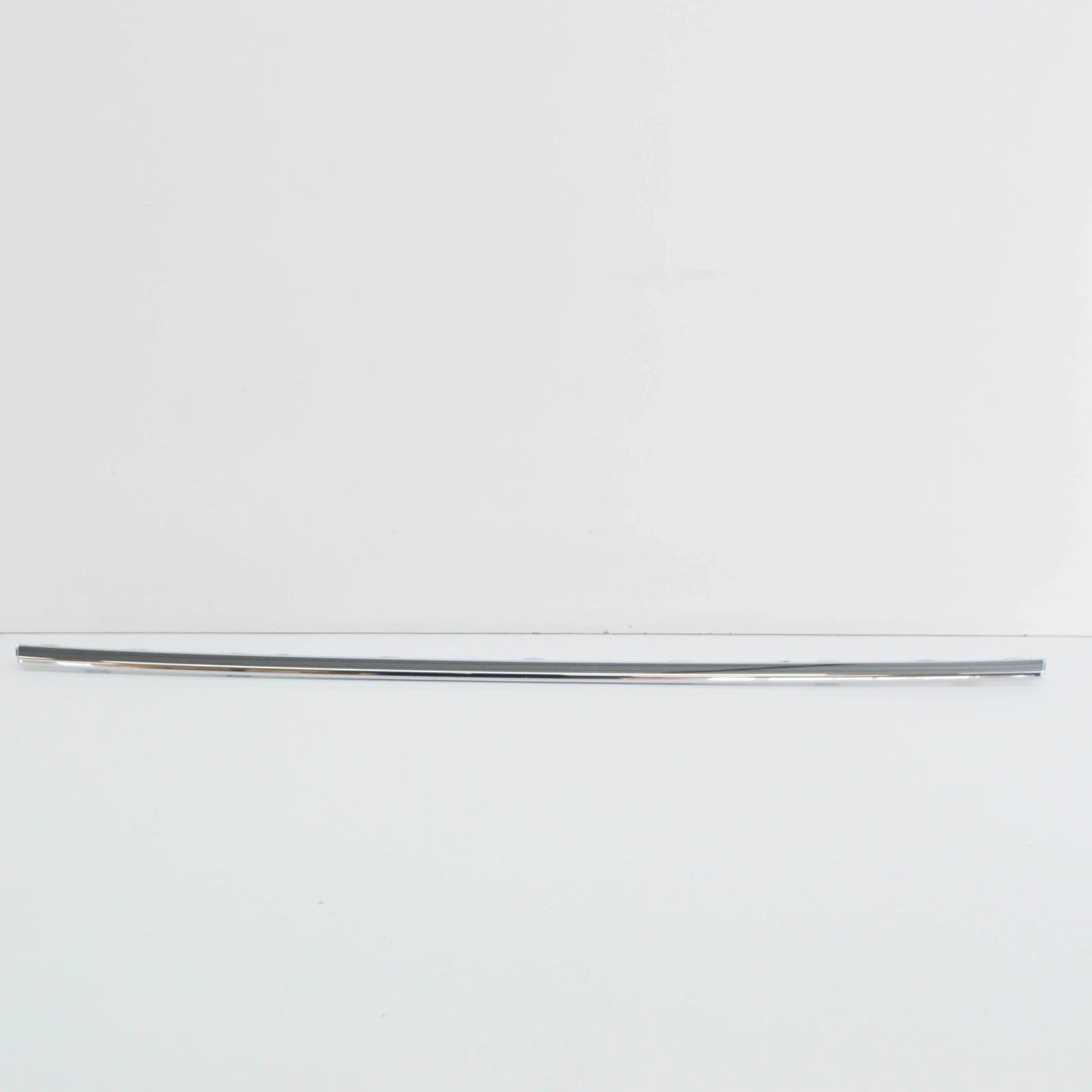 NEW VW GOLF 5G MK7 FRONT BUMPER GRILLE LOWER MOLDING 5G0853101B2ZZ ORIGINAL