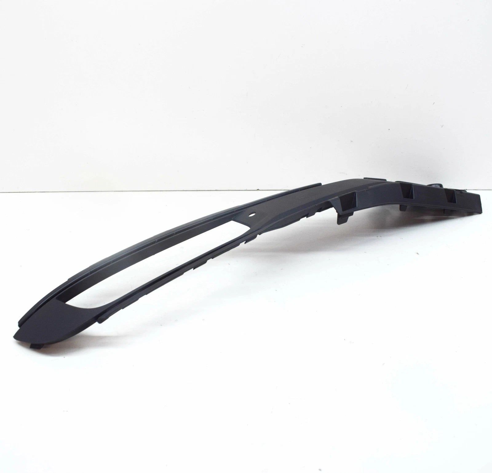 NEW VW TRANSPORTER T6 FRONT BUMPER RIGHT GRILLE TRIM 7E0807490G9B9