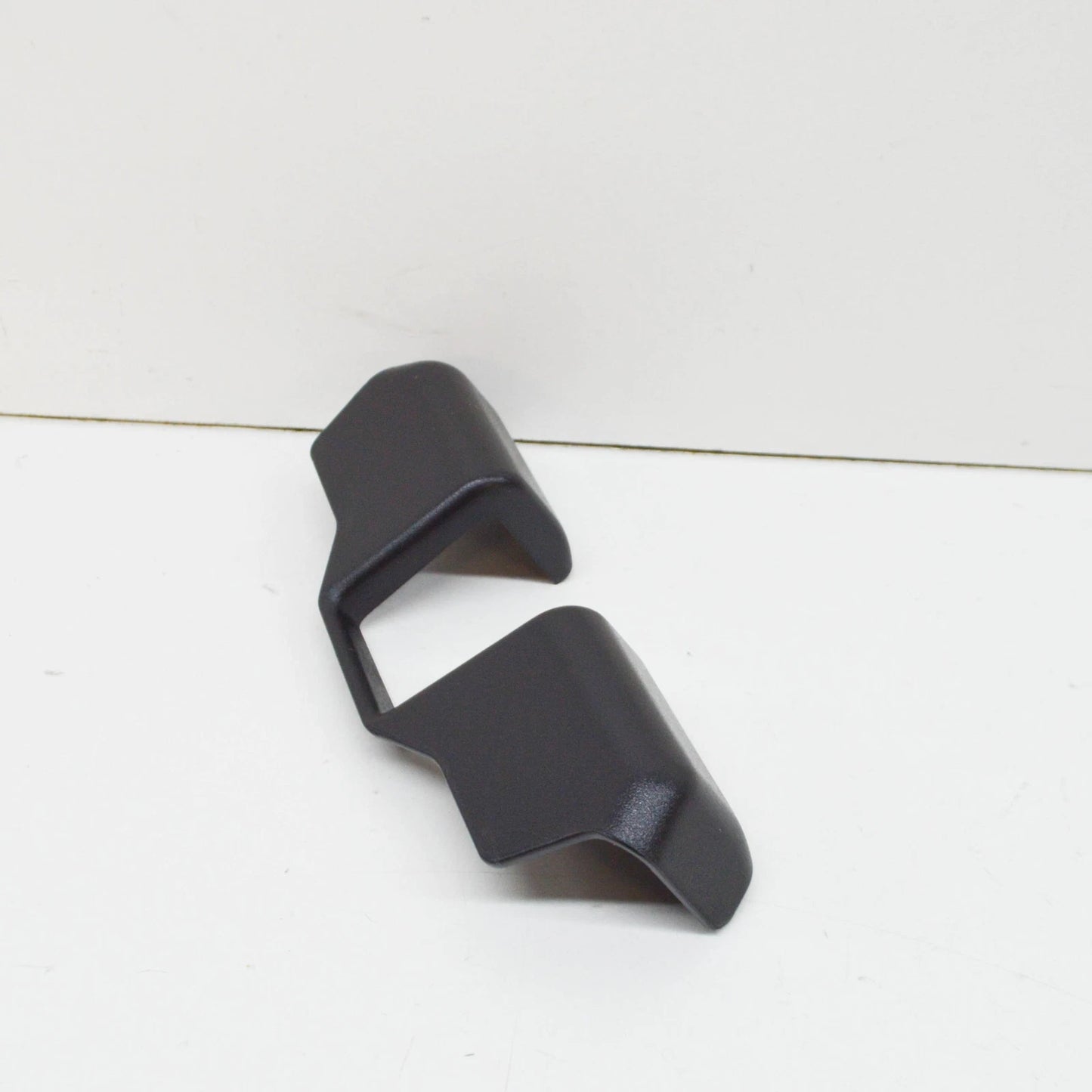 NEW BMW Z3 COUPE E36 LEFT TRUNK HINGE COVER 51718401013 8401013 ORIGINAL