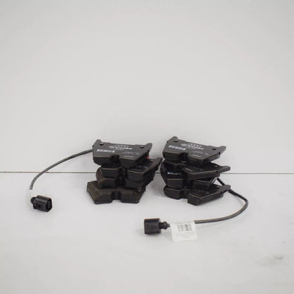 NEW AUDI A3 RS3 SPORTBACK 8V FRONT BRAKE PAD SET 8V0698151L ORIGINAL