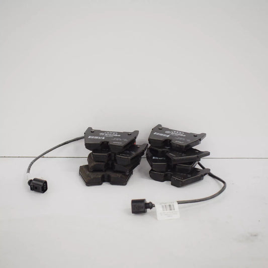NEW AUDI A3 RS3 SPORTBACK 8V FRONT BRAKE PAD SET 8V0698151L ORIGINAL