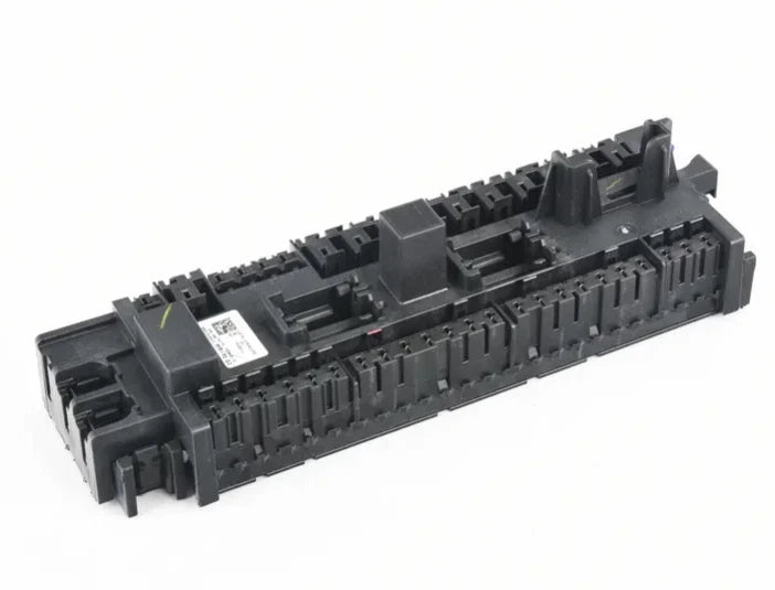 NEW MERCEDES-BENZ GLE W166 FRONT RIGHT UNDER SEAT FUSE BOX A1665402350 ORIGINAL