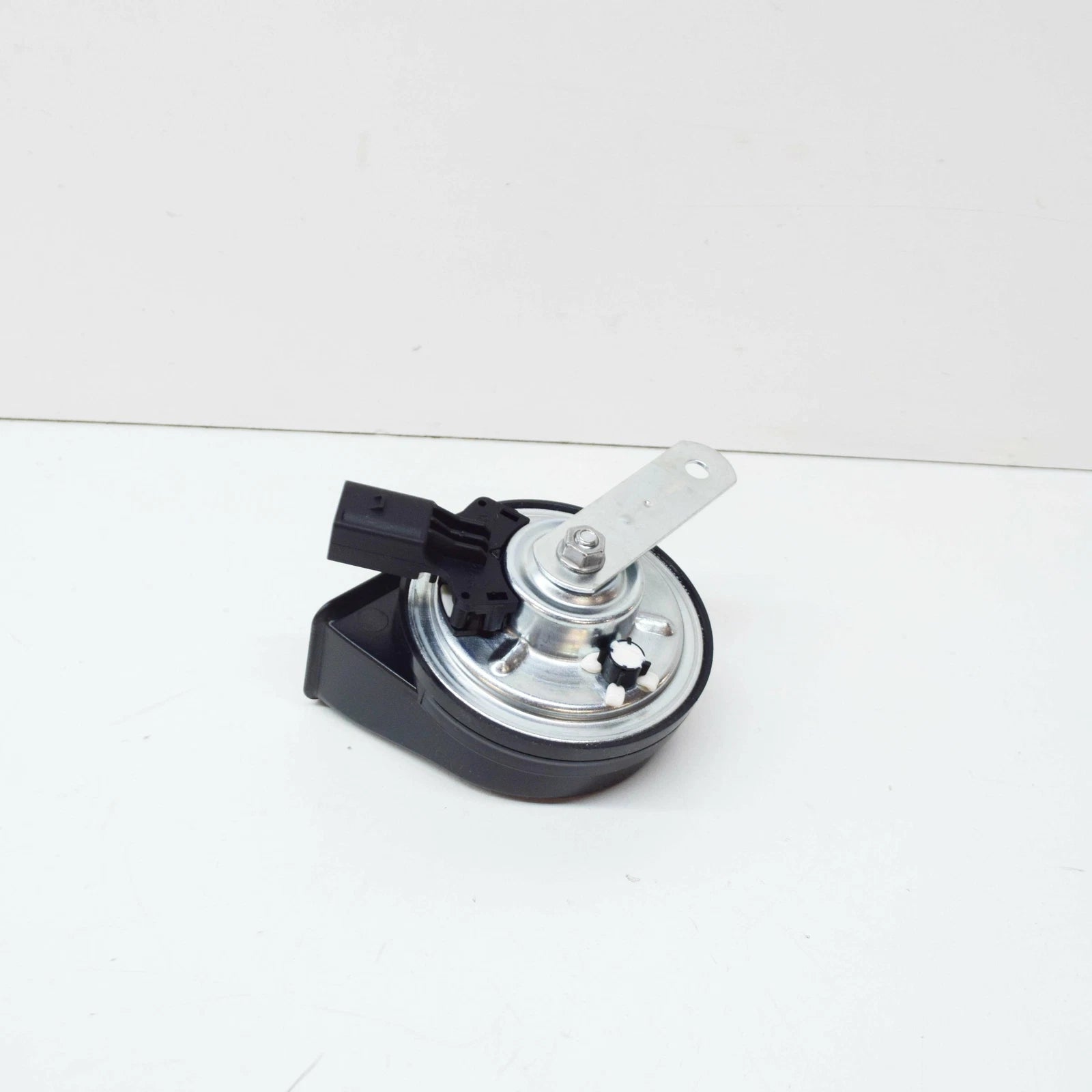 NEW MERCEDES BENZ GLE C292 TWEETER HORN SIGNAL A0005424104