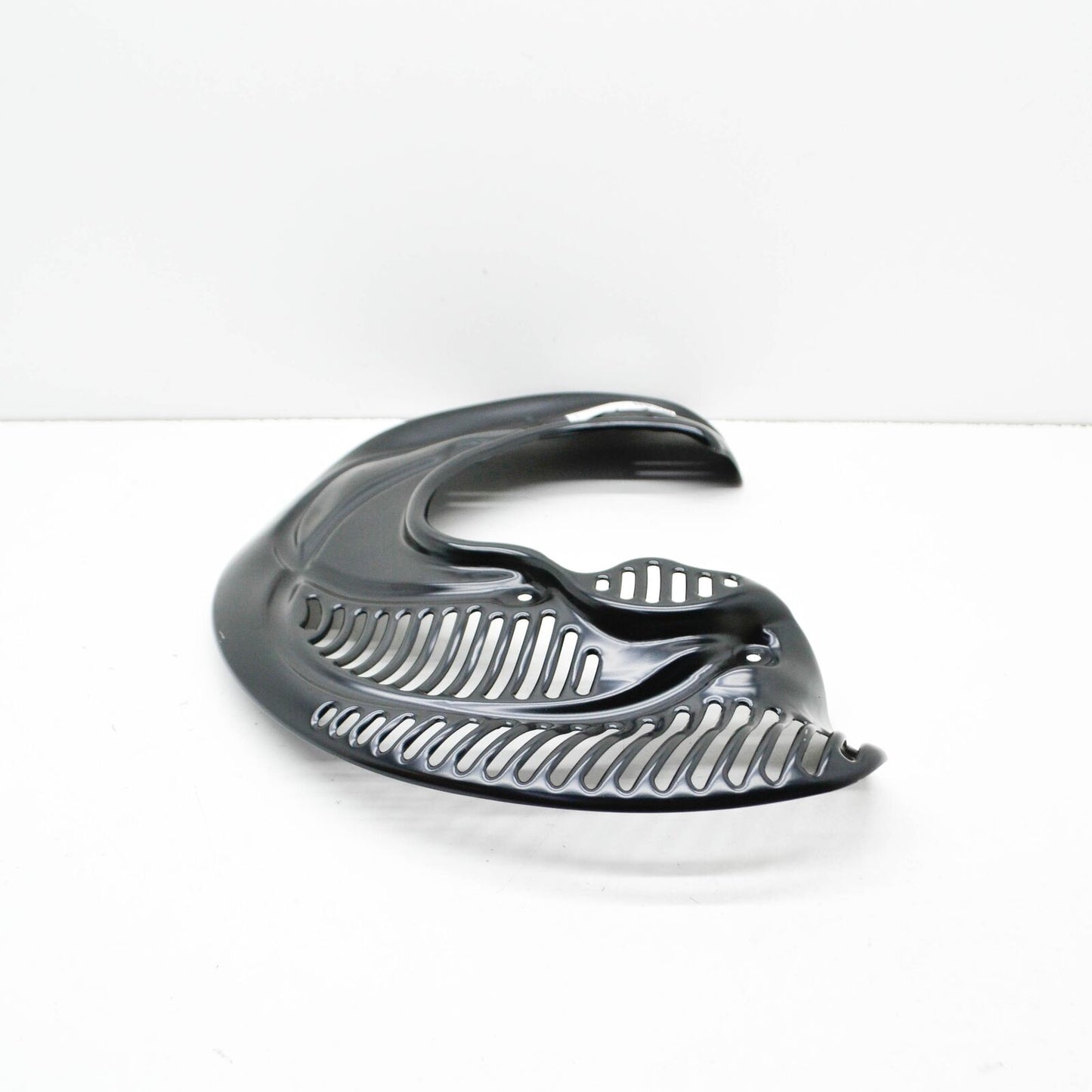 NEW AUDI E-TRON GEN FRONT RIGHT BRAKE DISC COVER 4KE615312 ORIGINAL