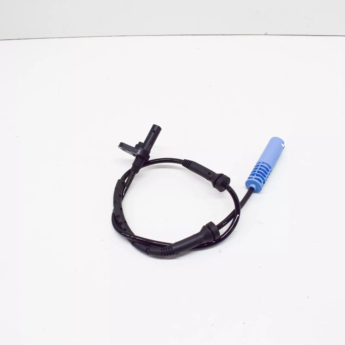 NEW BMW 3 E90 FRONT RIGHT WHEEL ABS SENSOR 34526764858 6764858 ORIGINAL