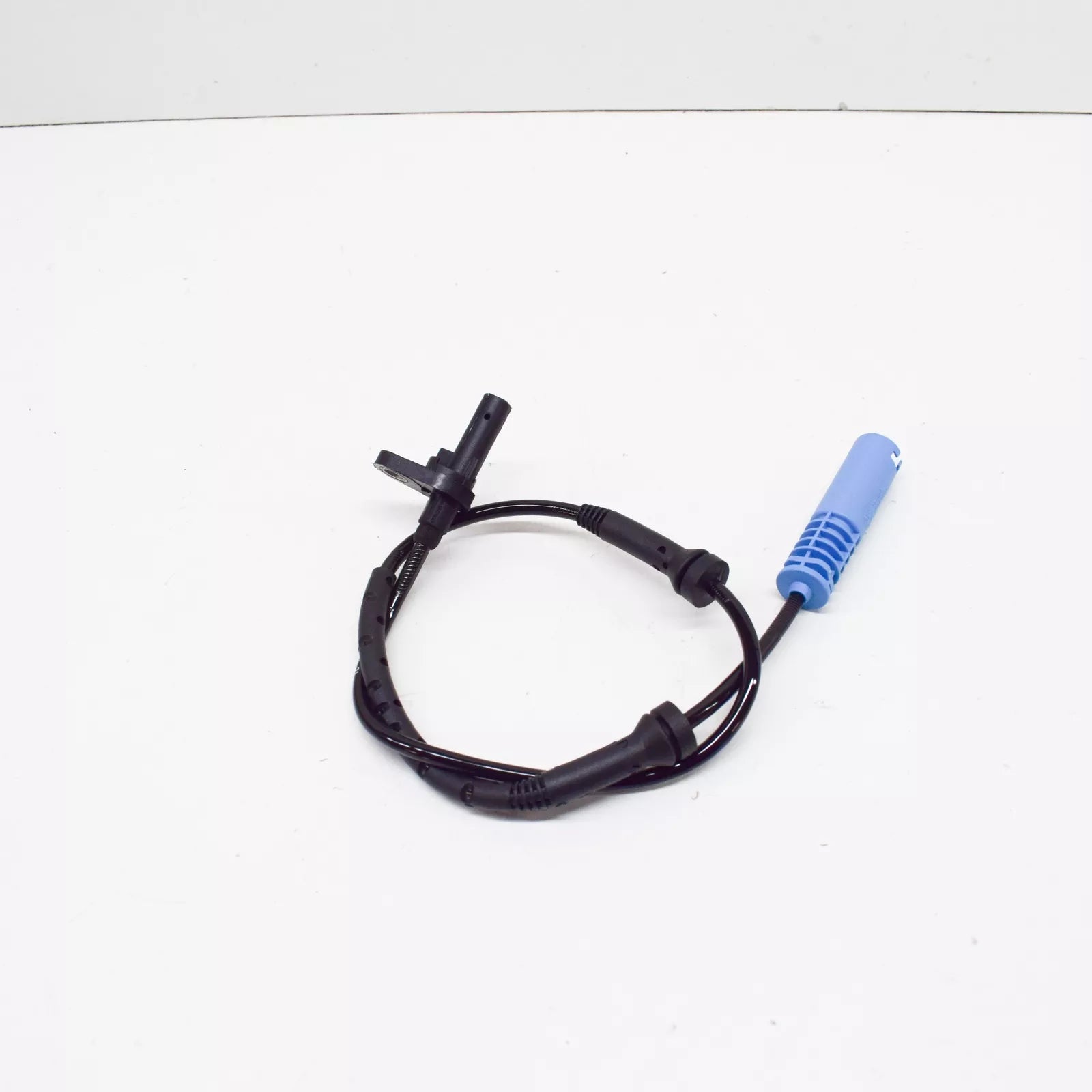 NEW BMW 3 E90 FRONT RIGHT WHEEL ABS SENSOR 34526764858 6764858 ORIGINAL