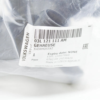 NEW VW BEETLE A5 COOLANT REGULATOR HOUSING WITH THERMOSTAT 03L121111AM ORIGINAL