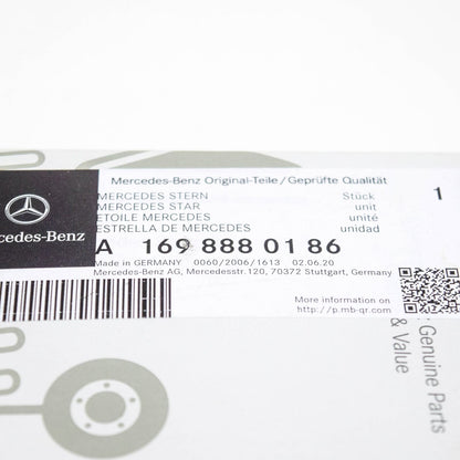 NEW MERCEDES-BENZ A W169 FRONT MERCEDES STAR A1698880186 ORIGINAL
