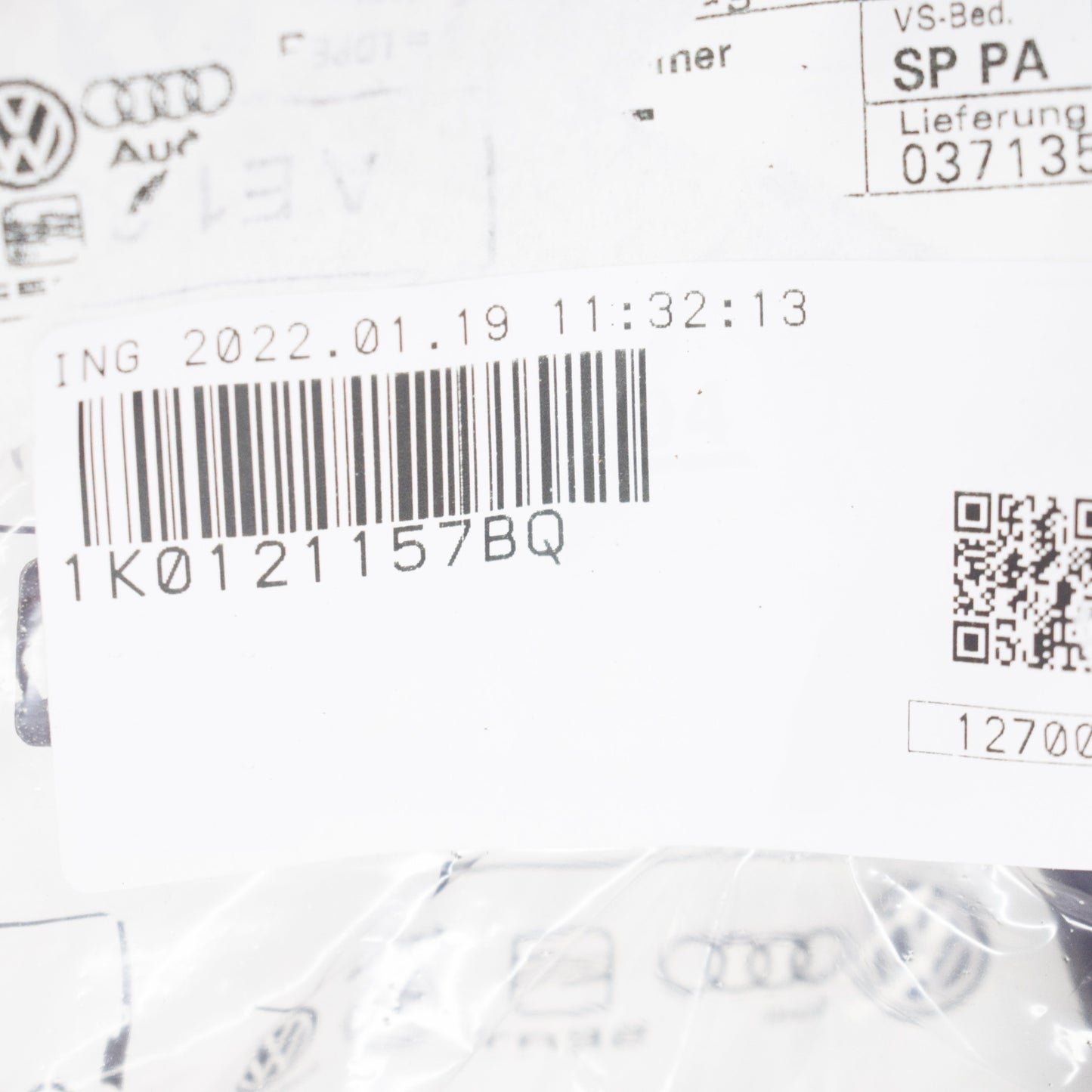 NEW AUDI A3 SPORTBACK 8P ENGINE COOLANT HOSE 1K0121157BQ ORIGINAL