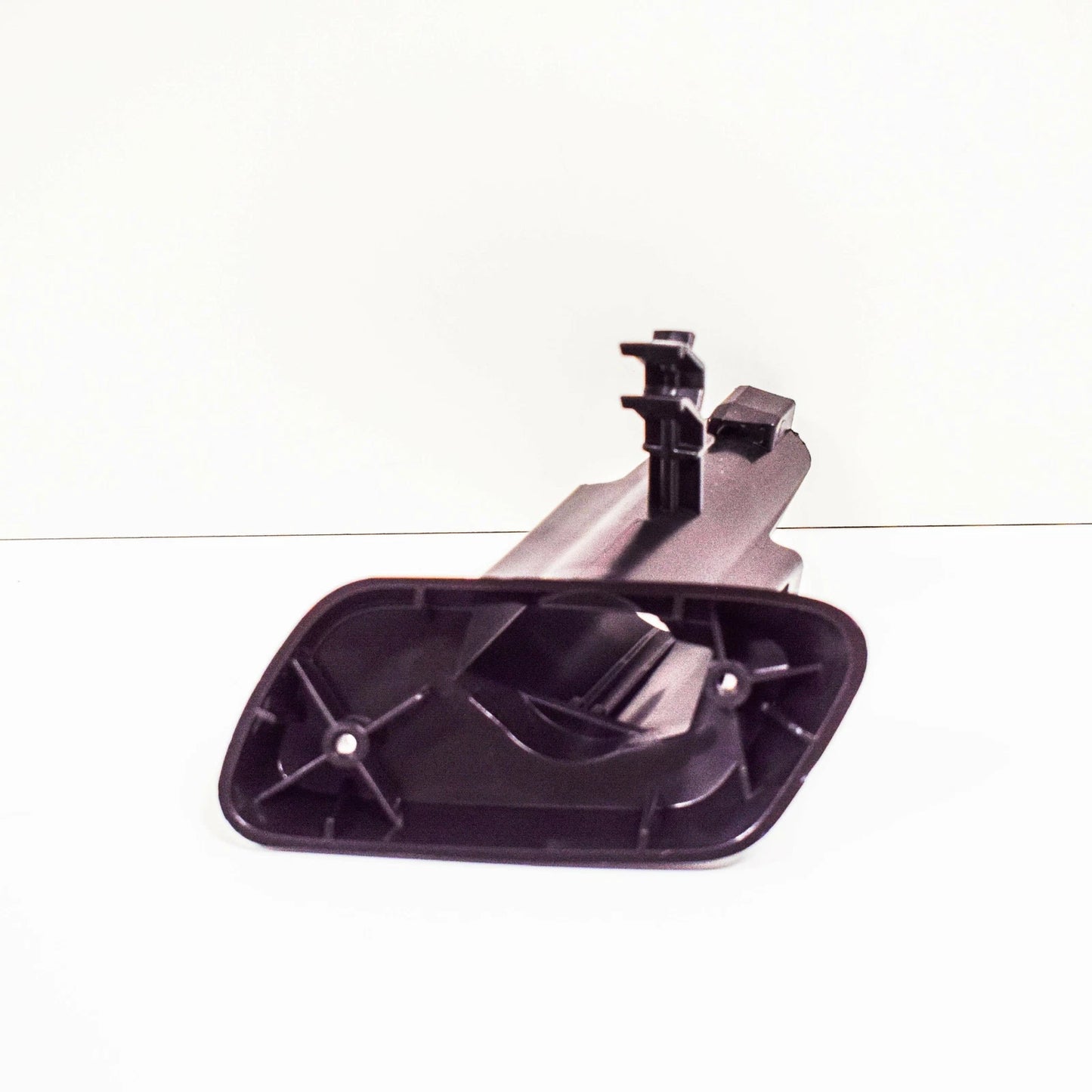 NEW VOLKSWAGEN TOUAREG 7P LEFT HEADLIGHT WASHER FRAME GUIDE 7P6807941