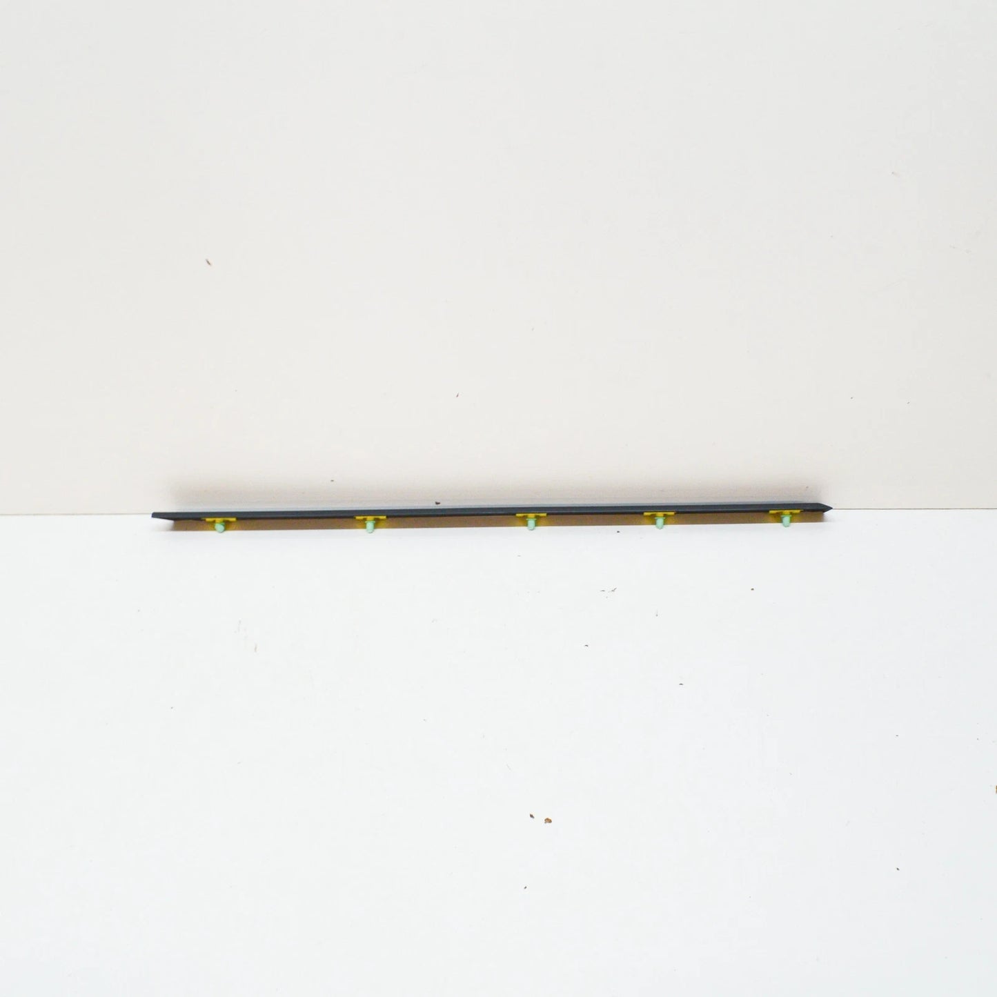 NEW BMW 5 E39 REAR LEFT DOOR MOULDING 51138159297 8159297 ORIGINAL