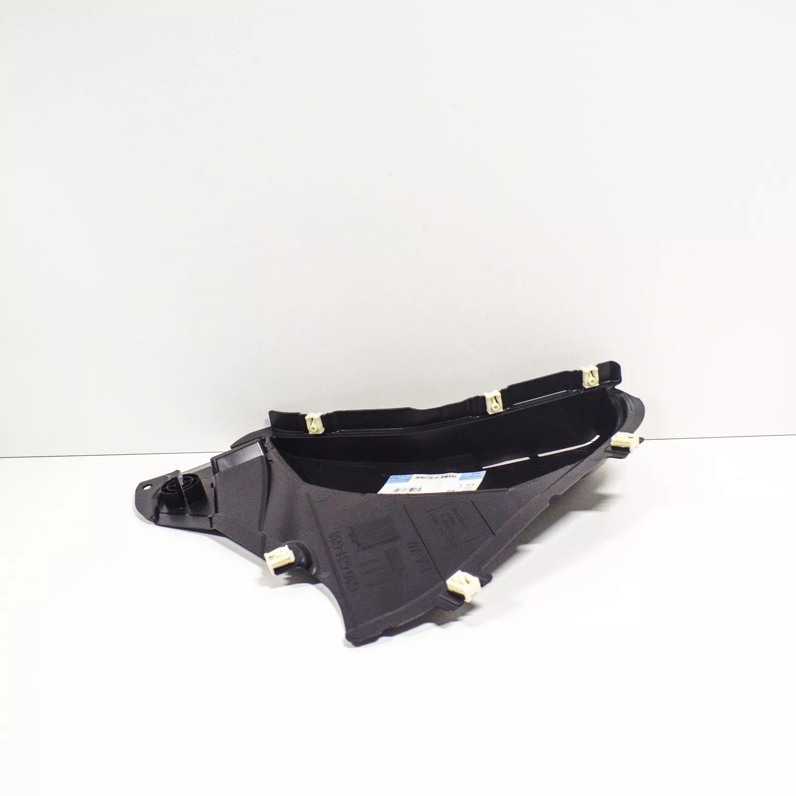 NEW BMW 5 G30 FRONT LEFT FENDER LINER WHEEL ARCH LOWER COVER 51757340743