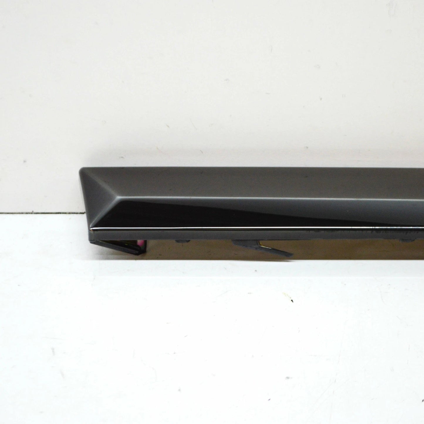 NEW BMW X7 G07 M REAR LEFT BUMPER MOLDING 51128074019 8074019 ORIGINAL