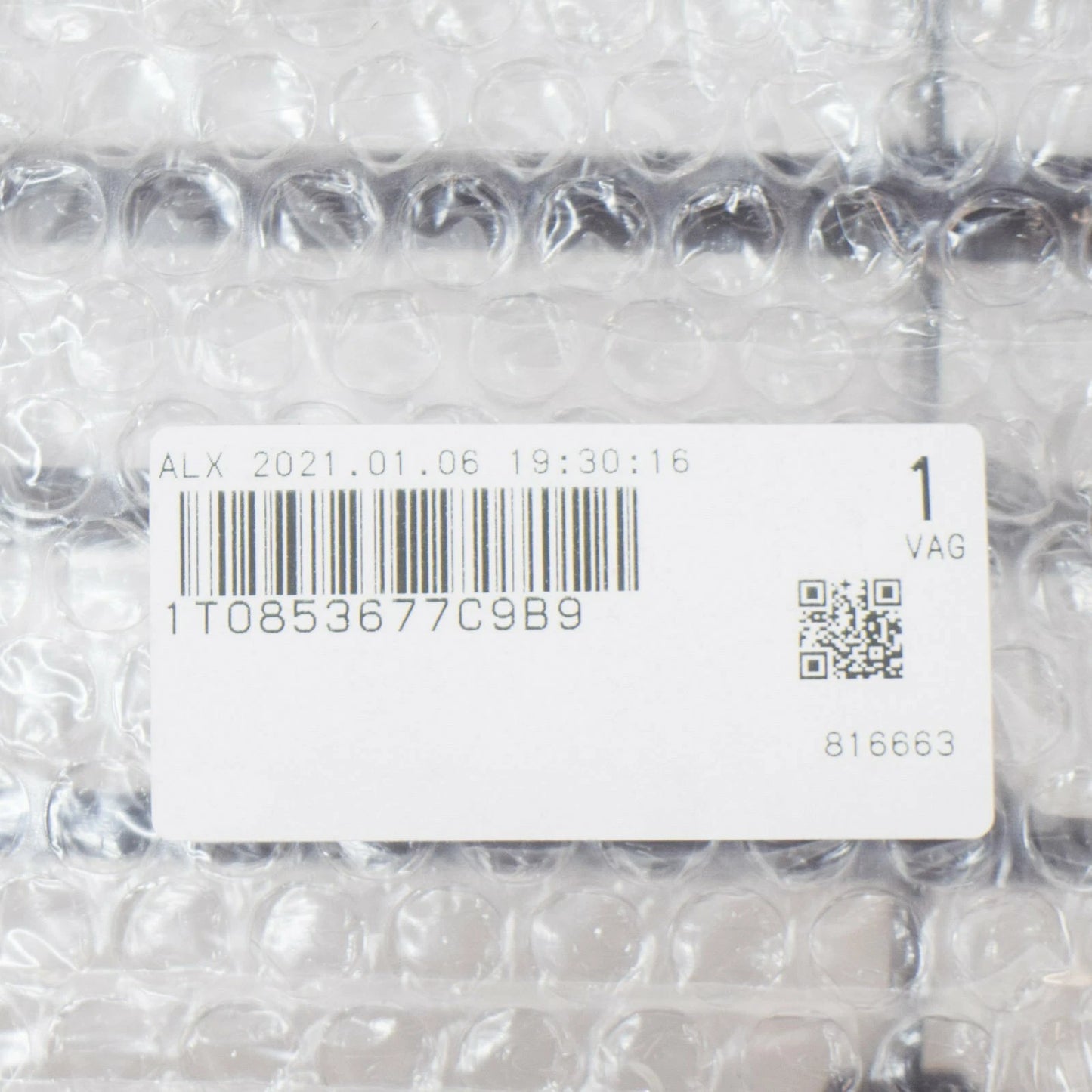 NEW VW CADDY 2K FRONT BUMPER LOWER CENTER GRILLE 1T0853677C9B9