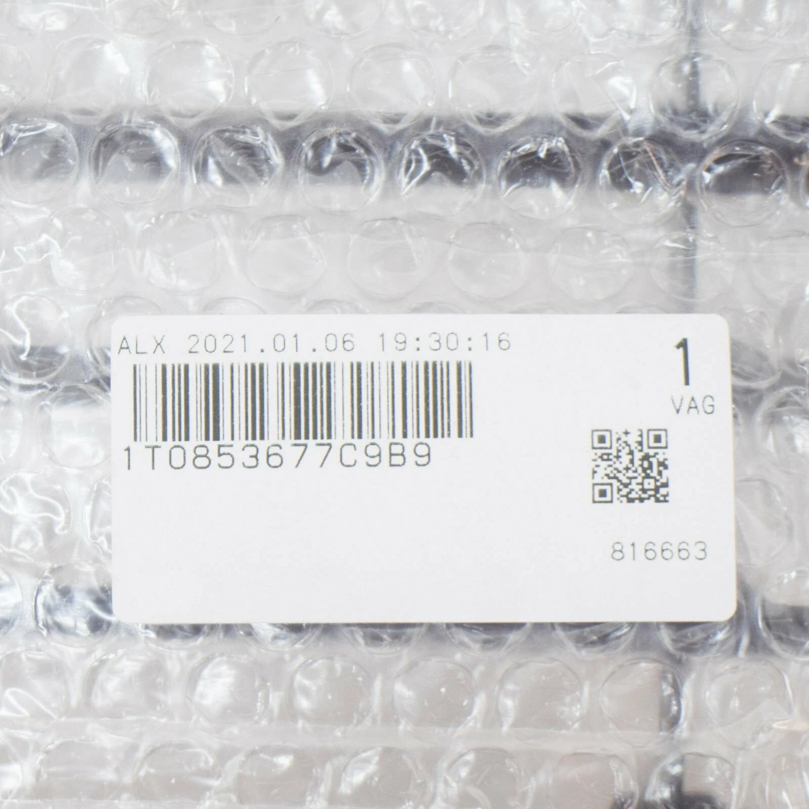 NEW VW CADDY 2K FRONT BUMPER LOWER CENTER GRILLE 1T0853677C9B9