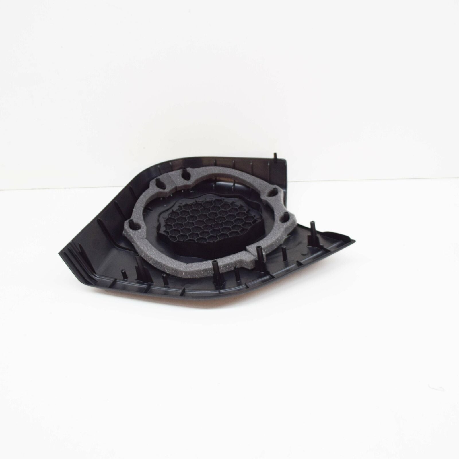 NEW MERCEDES-BENZ C W203 FRONT LEFT DOOR SPEAKER COVER A20372701889051 ORIGINAL