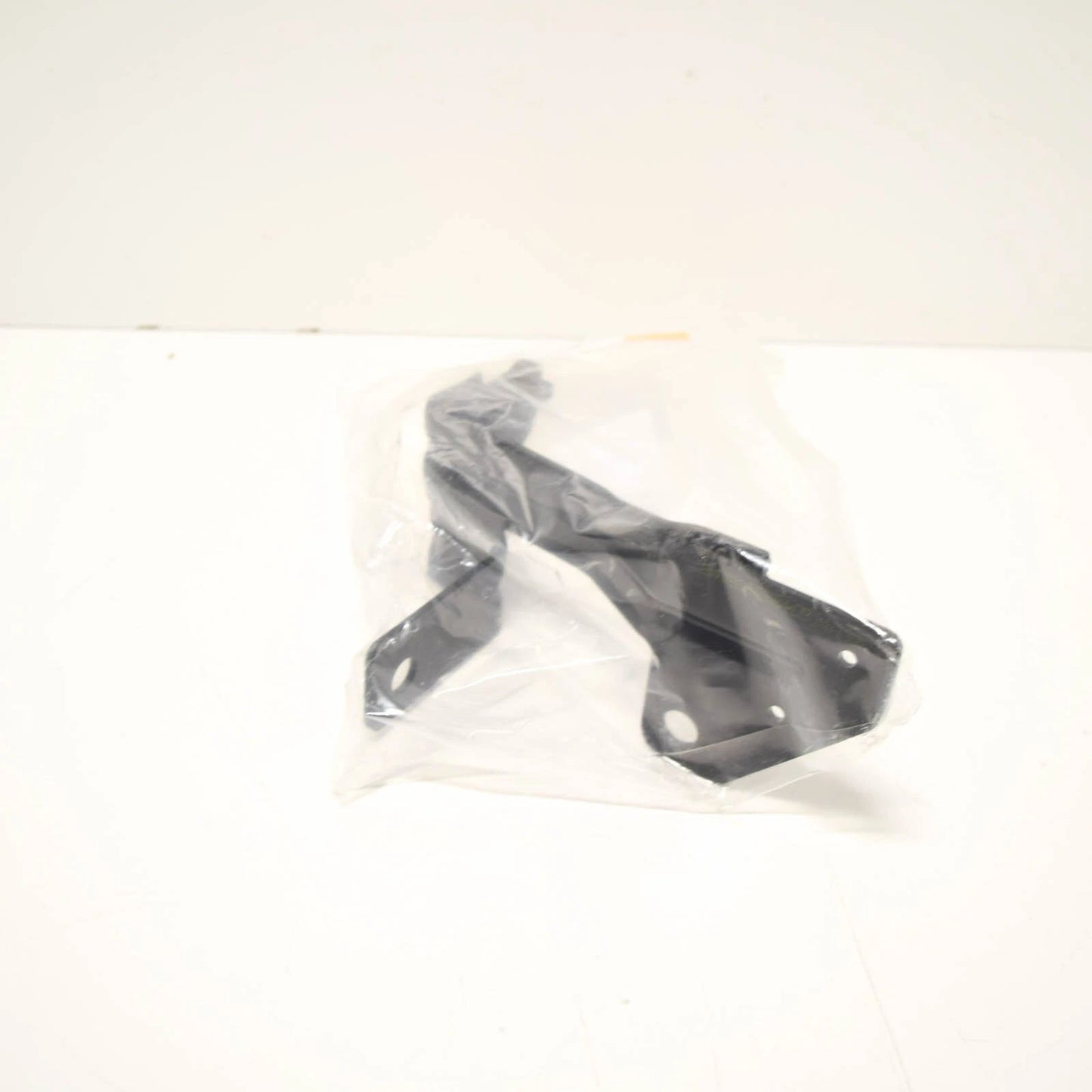 NEW BMW 3 F80 M3 FRONT RIGHT BUMPER SPLITTER HOLDER 51118065524 ORIGINAL