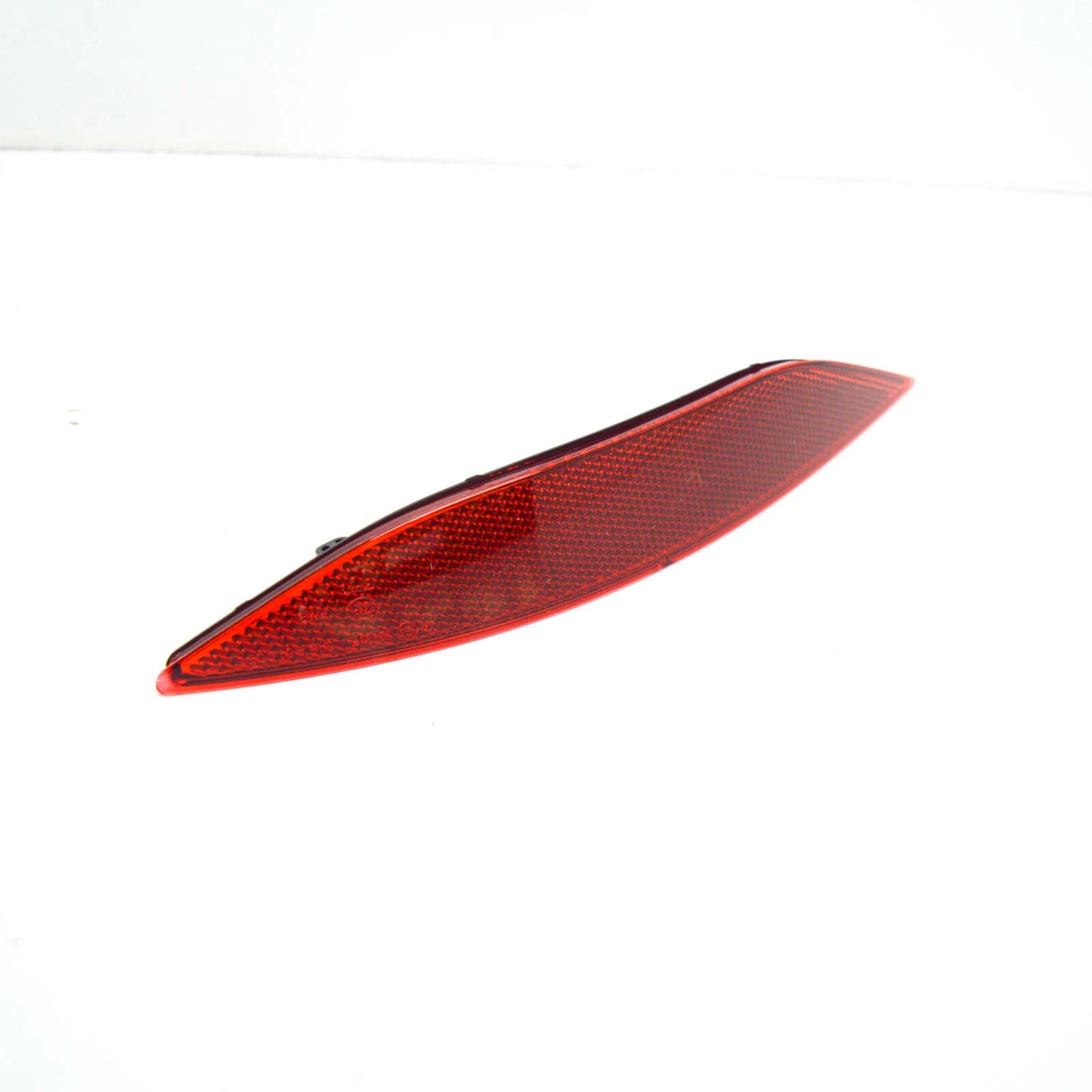 NEW VOLKSWAGEN GOLF MK7 REAR BUMPER RIGHT REFLECTOR 5G9945106B