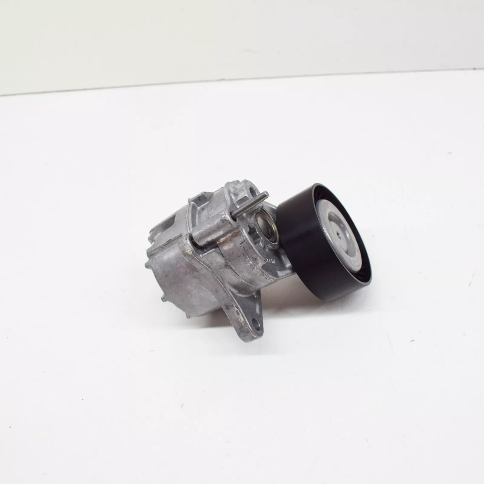 NEW MERCEDES-BENZ E W211 BELT TENSIONER A6462000570