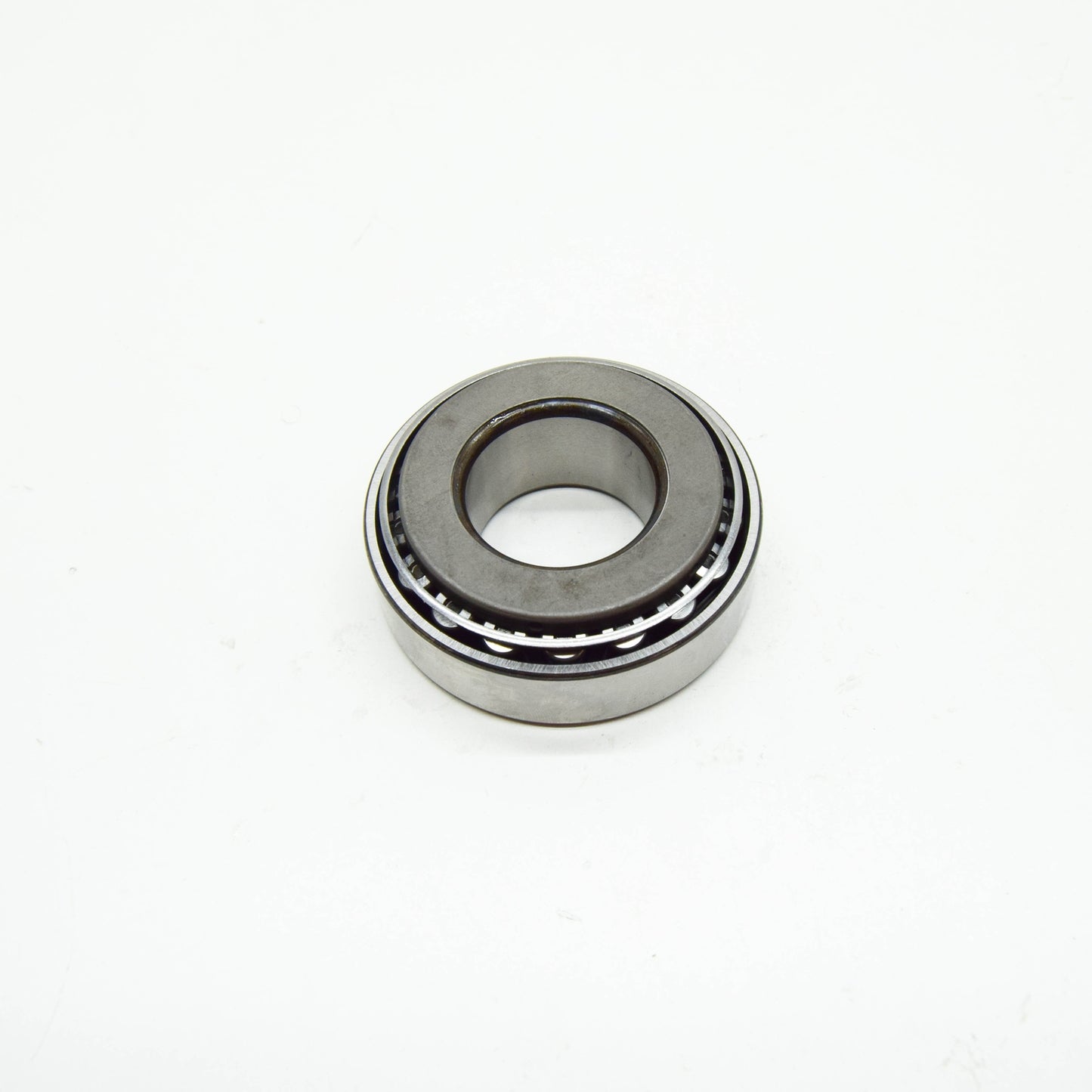 NEW MERCEDES-BENZ SL R107 REAR PINION TAPERED ROLLER BEARING A0029801102
