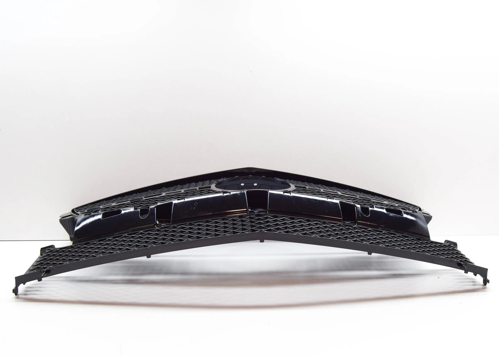 NEW MERCEDES-BENZ SLK R172 RADIATOR GRILLE A1728880160 ORIGINAL