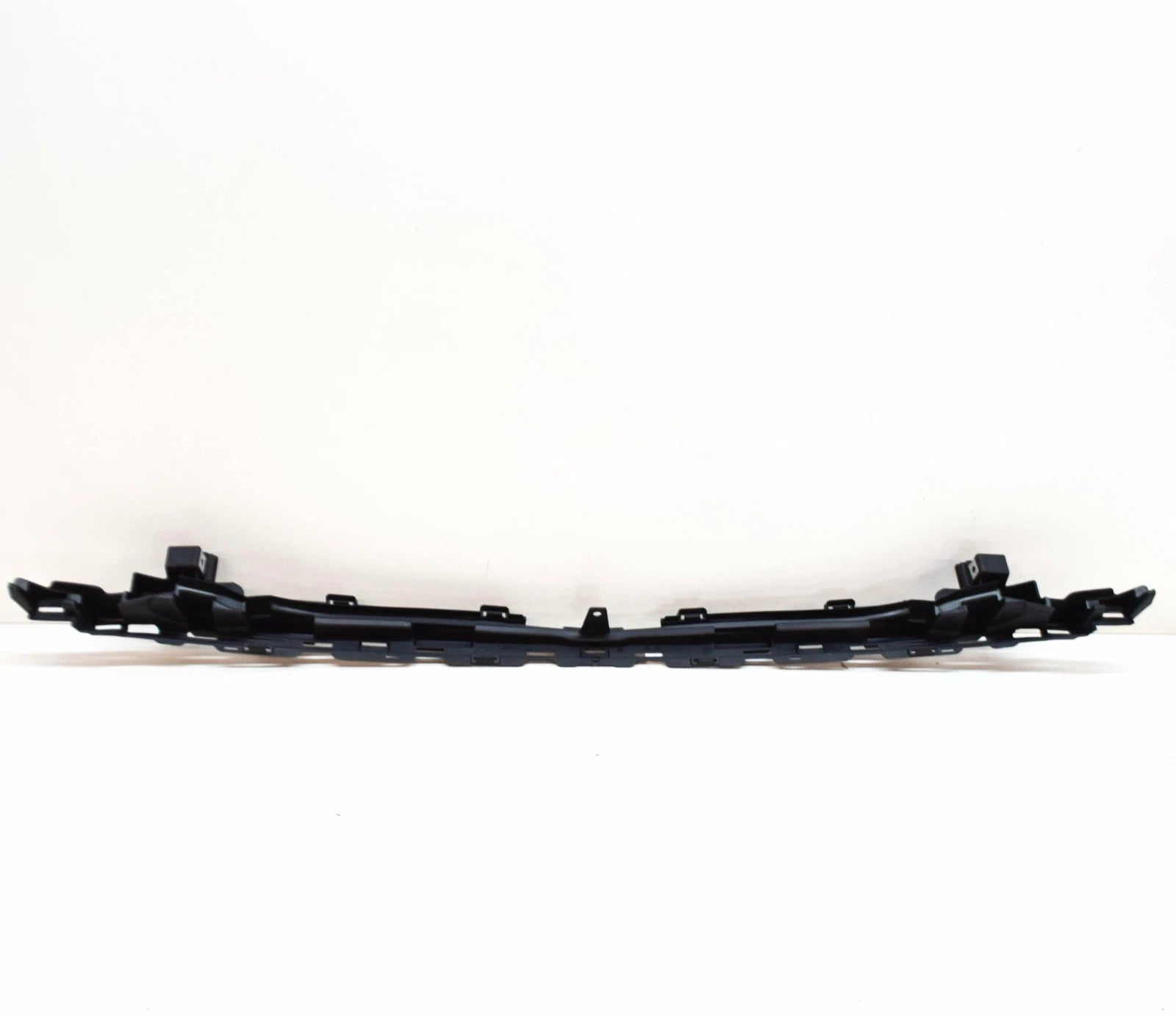 NEW MB C W205 AMG FRONT BUMPER CENTER COVER SUPPORT A2058855902 ORIGINAL