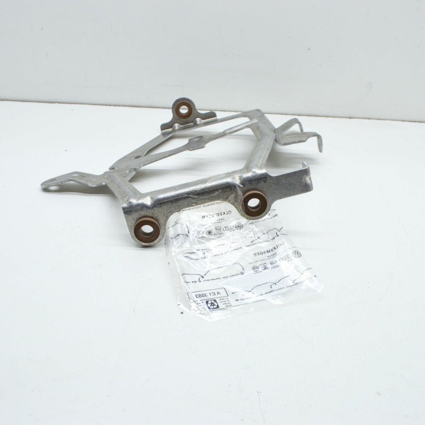 NEW AUDI A8 4H LEFT AUXILIARY RADIATOR HOLDER BRACKET 4H0121239B ORIGINAL