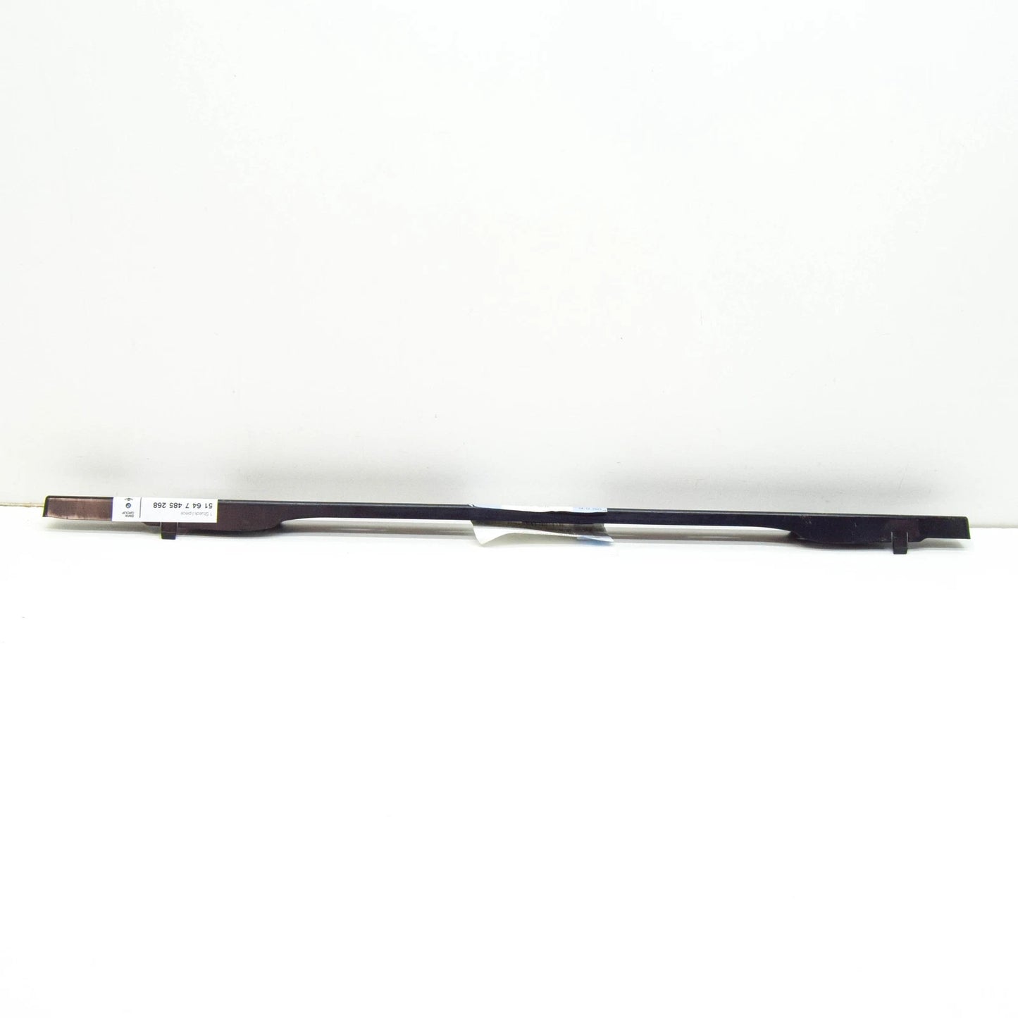 NEW BMW F40 UPPER RADIATOR SEAL 51647485268 7485268 ORIGINAL