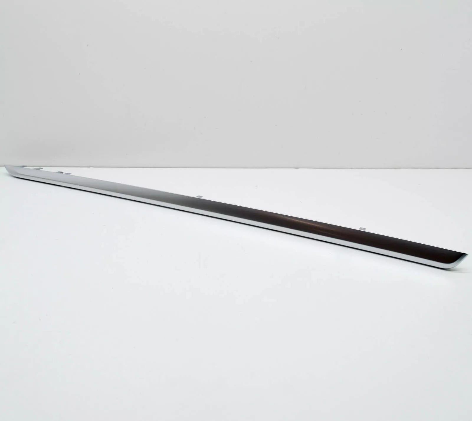 NEW BMW 3 GRAN TURISMO F34 FRONT RIGHT DOOR ACCENT STRIP 51417315332 ORIGINAL